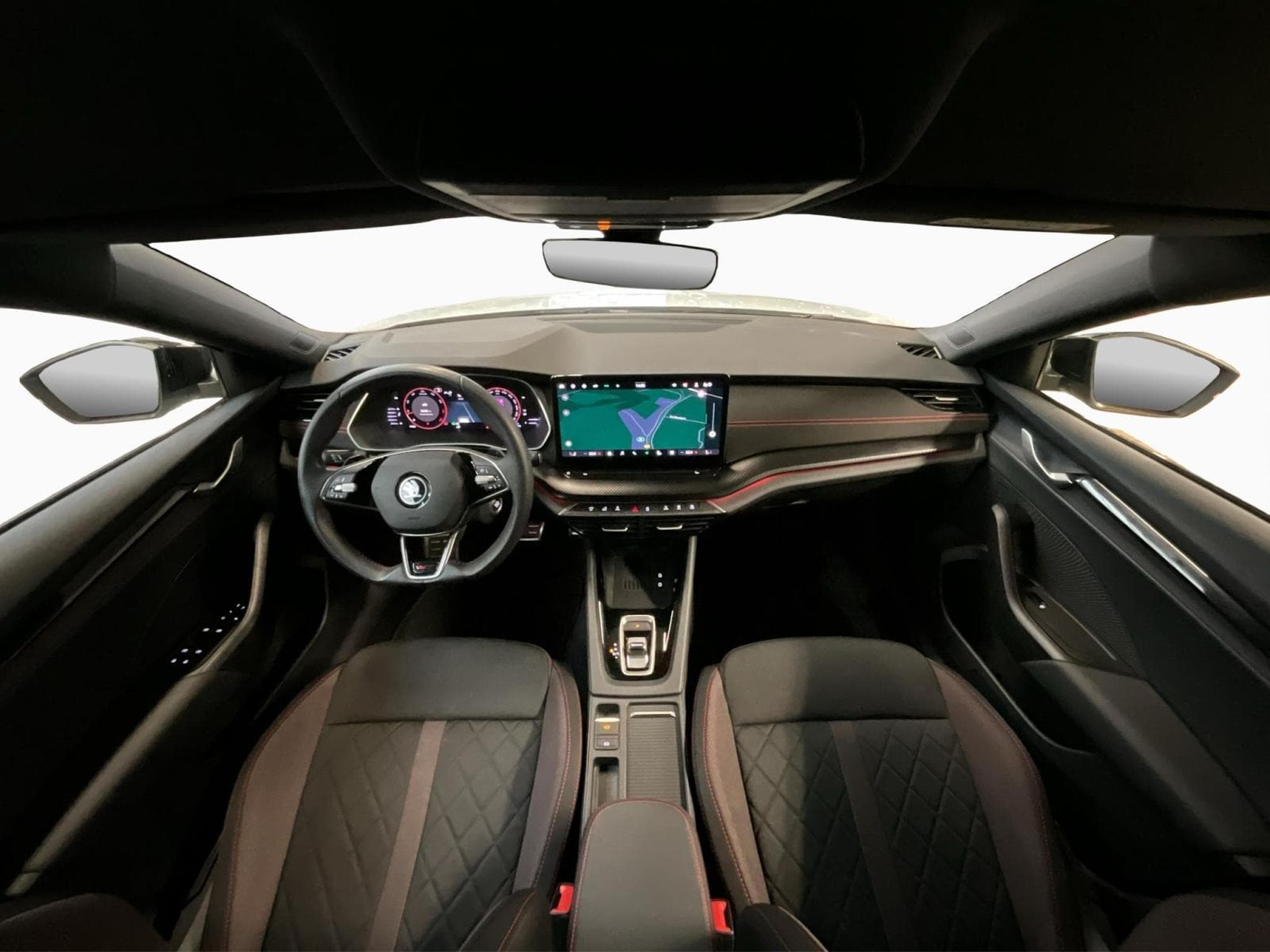 Skoda Octavia RS+DSG+AHK+Navi (2024) - Foto 2