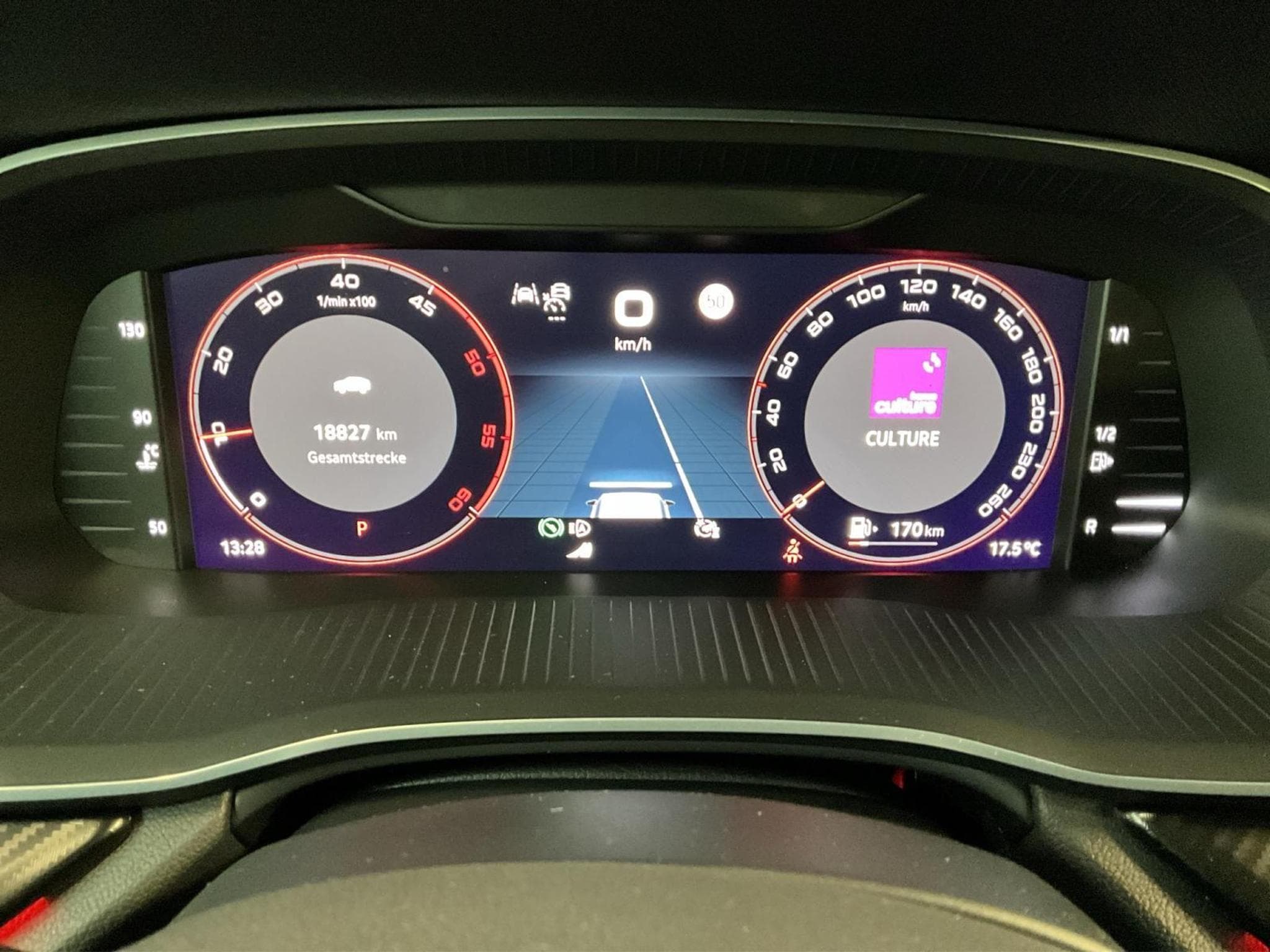 Skoda Octavia Combi+Sportline+DSG+Pano+AHK (2025) - Foto 11