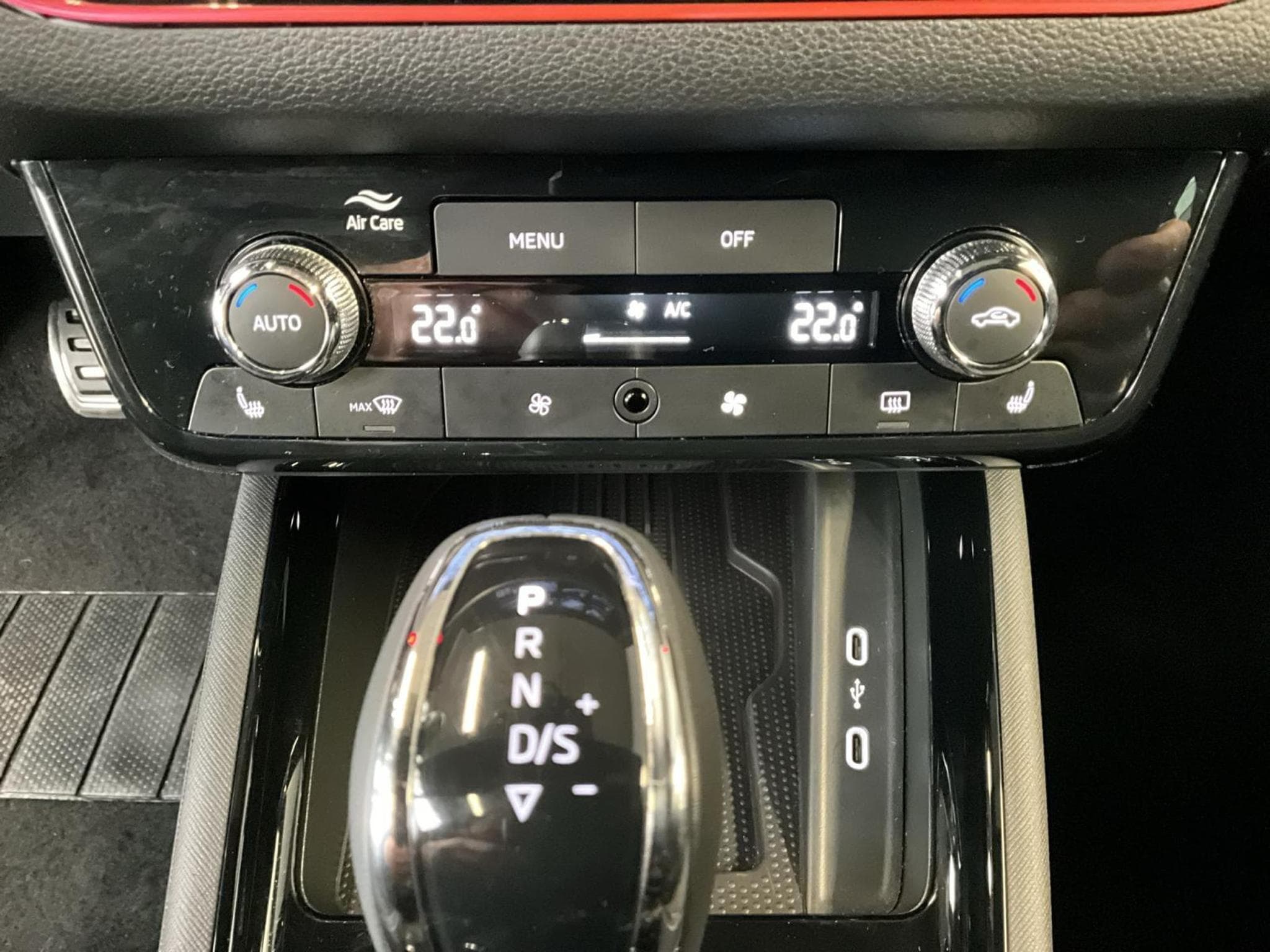Skoda Kamiq Monte-Carlo+DSG+Pano+Navi+Pack&Go (2024) - Photo 20