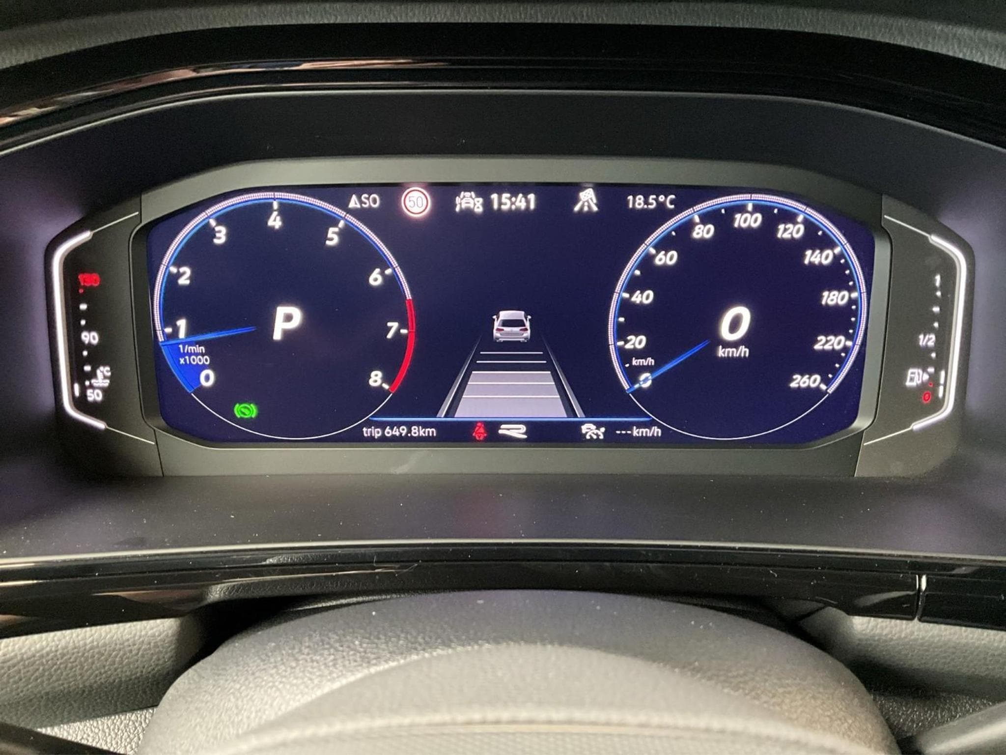 VW T-Roc R-Line+DSG+4M+AHK+P.Travel+Black-Style (2022) - Foto 11