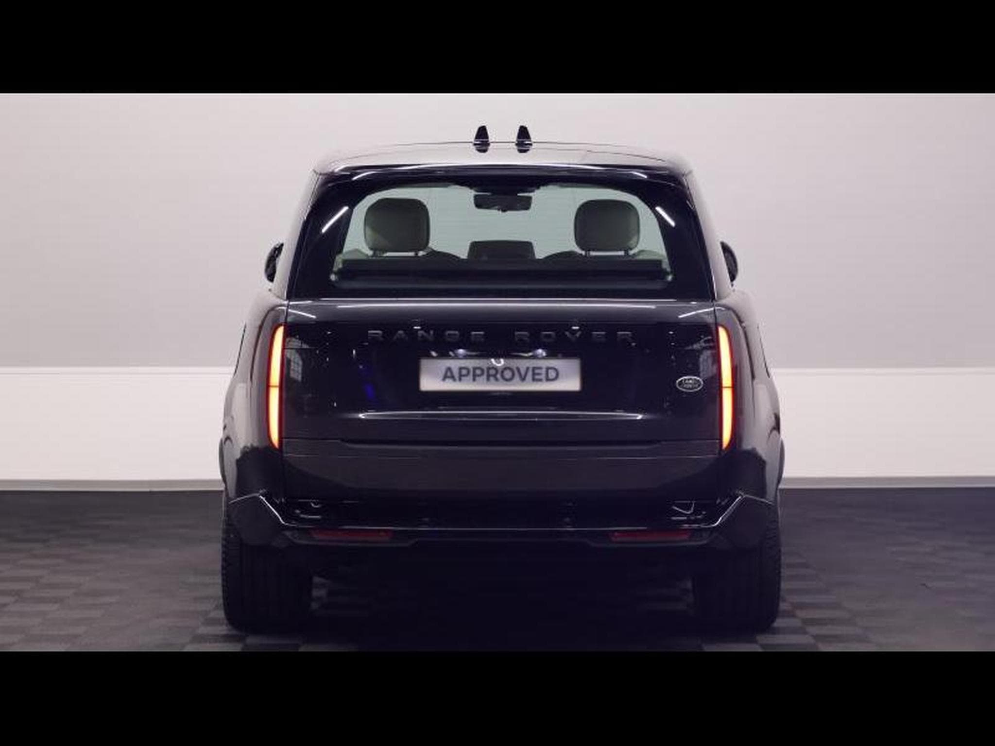 Land-Rover Range Rover P440e Autobiography AWD Auto (2023) - Foto 5