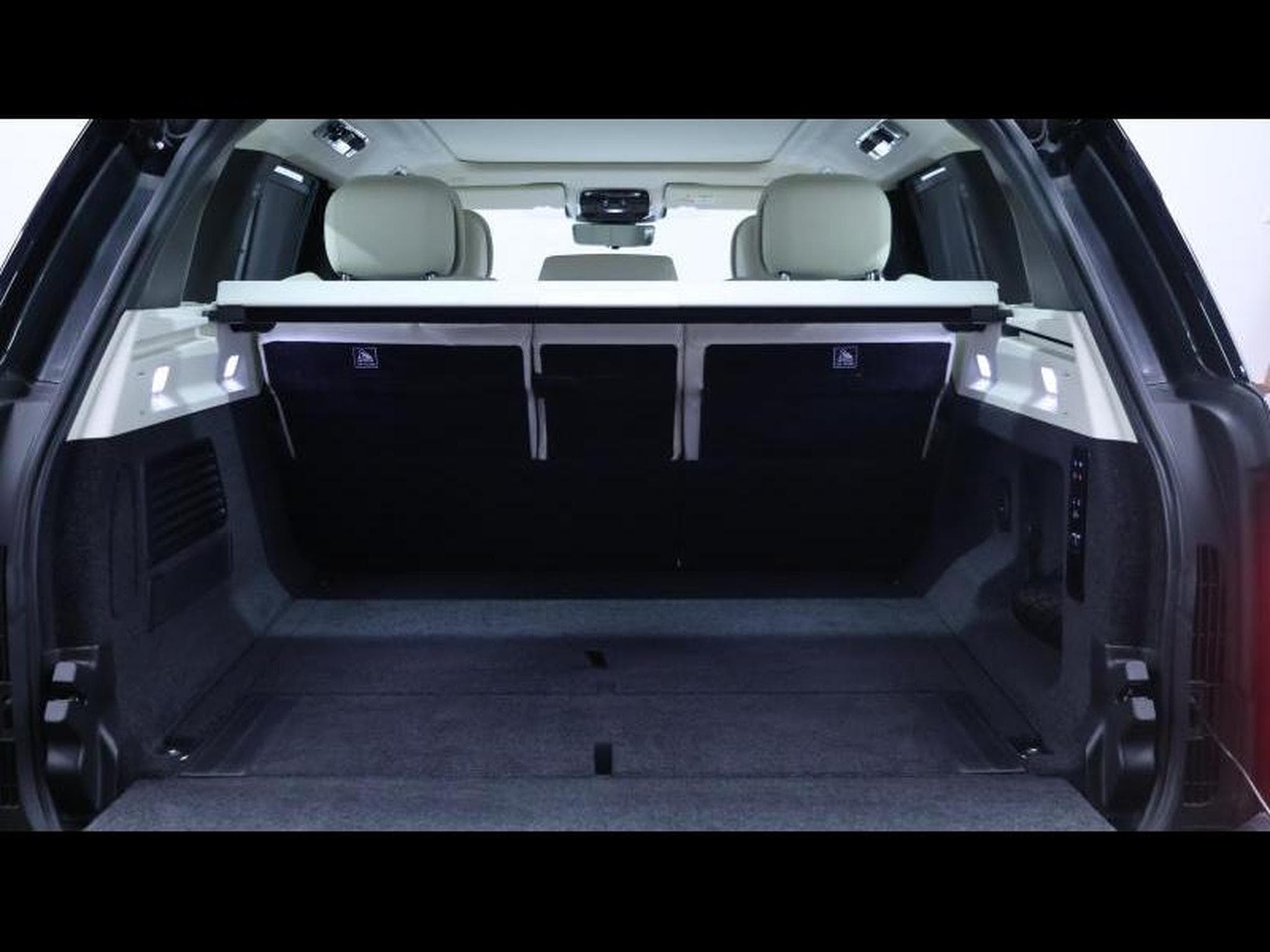Land-Rover Range Rover P440e Autobiography AWD Auto (2023) - Foto 6