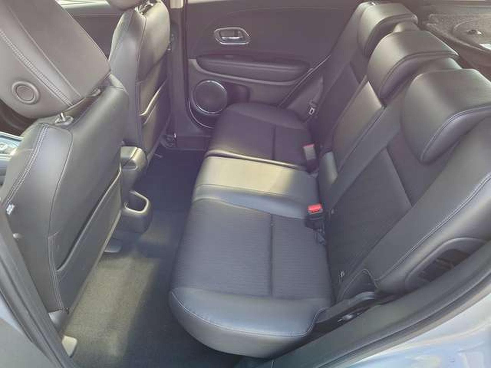 Honda HR-V HR-V 1.5i-VTEC Executive AUTOMATIQUE (2019) - Foto 6