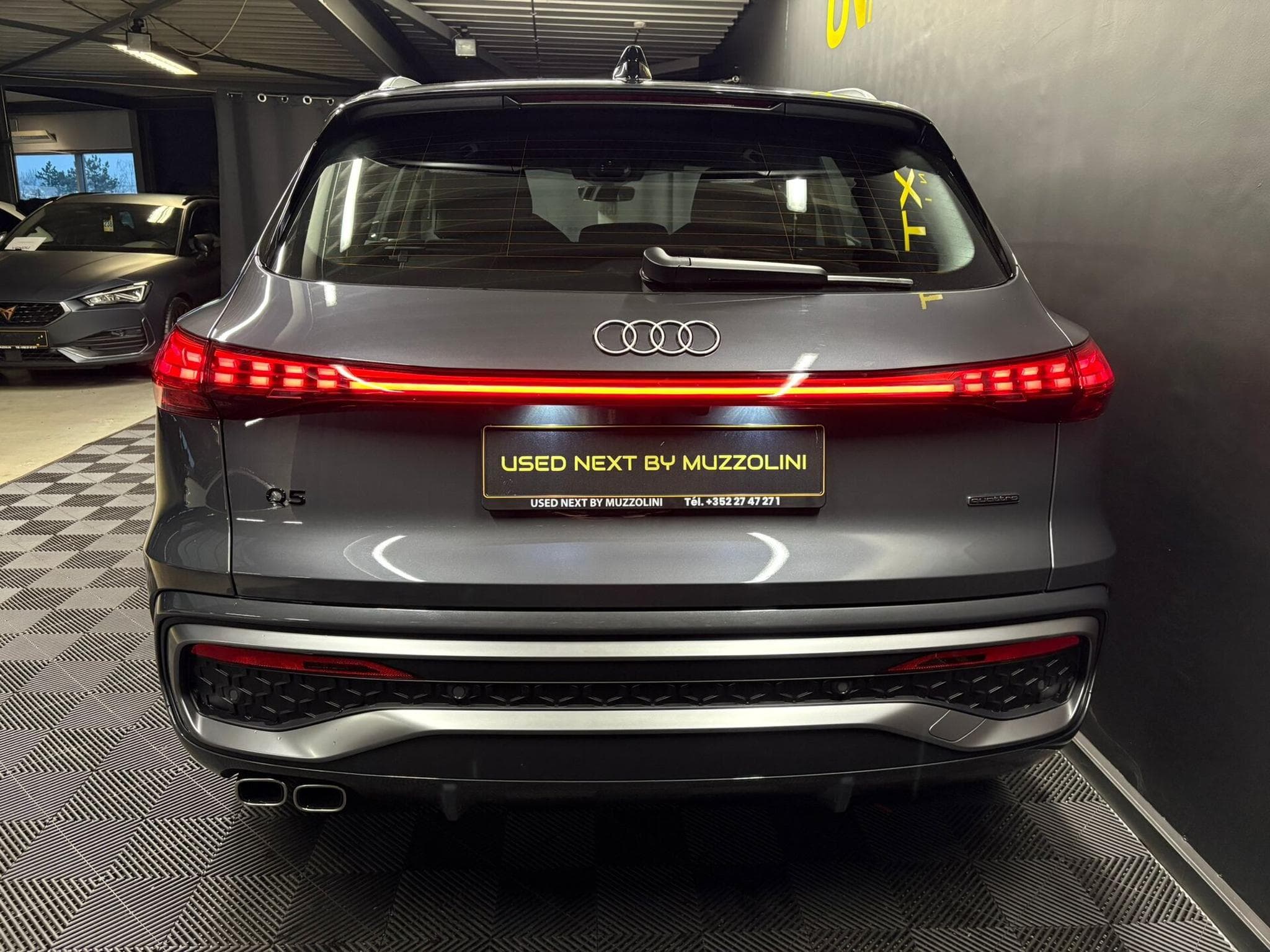Audi Q5 TDI 204CV S-line Edition quattro (2025) - Foto 3
