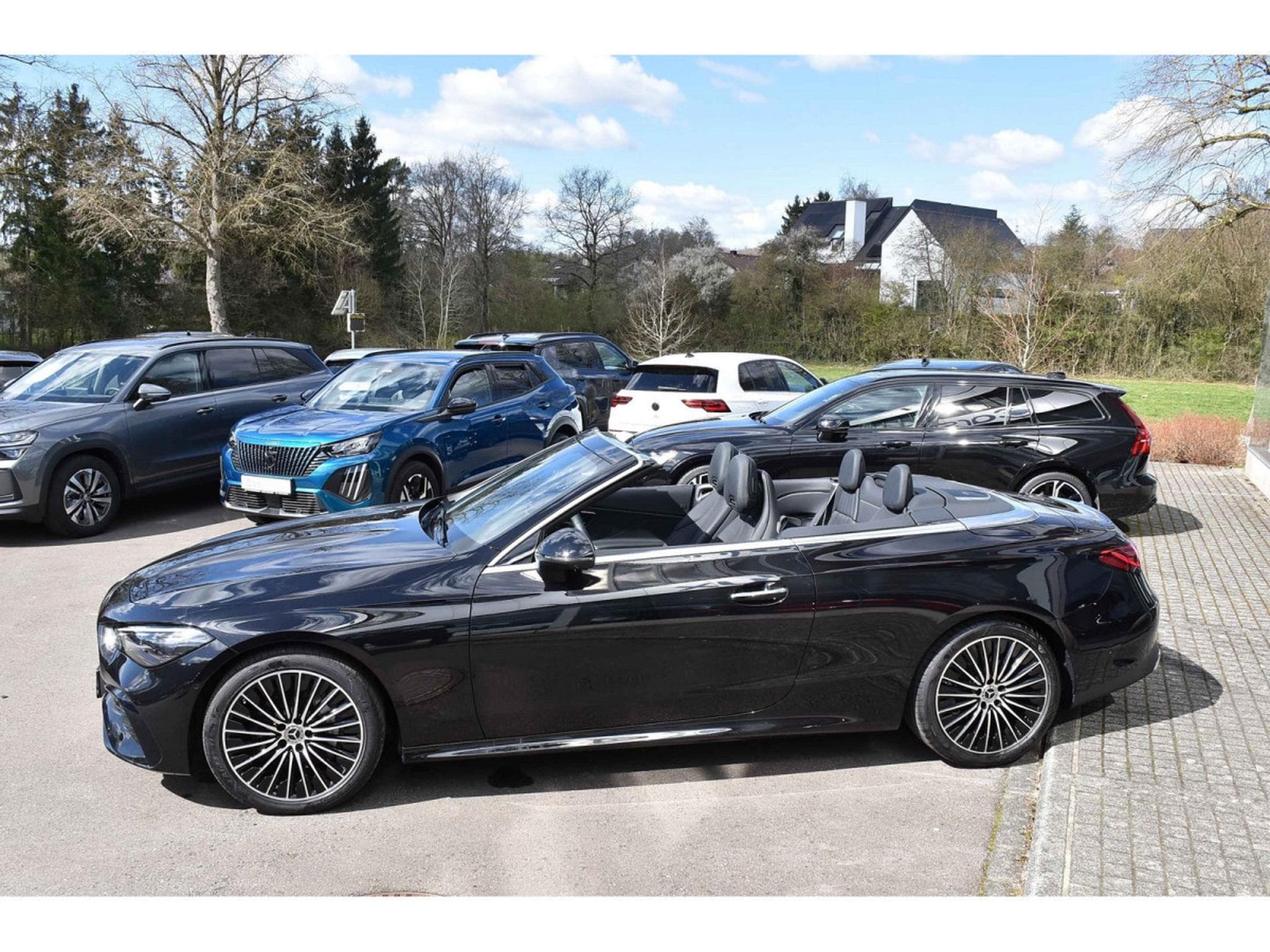 Mercedes CLE 200 AMG Line 9G-Tronic MEMO SG VENT DISTR CAM360 SIDE AIRSCARF (2025) - Foto 3