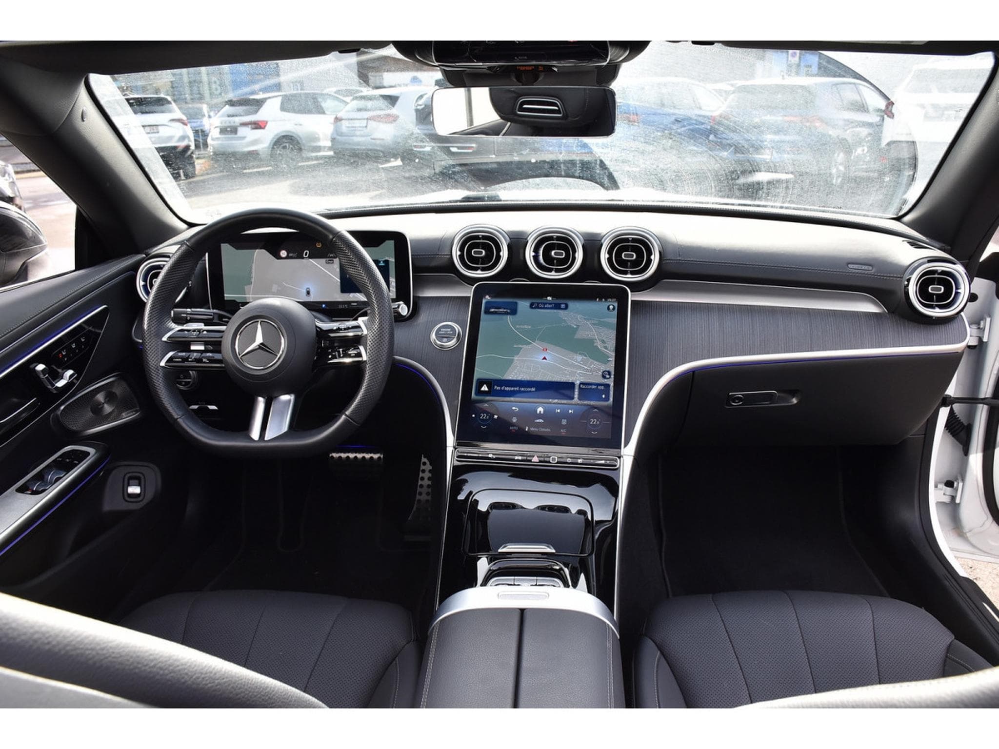 Mercedes CLE 200 AMG Line 9G-Tronic MEMO SG VENT DISTRONIC SIDE AIRSCARF 1°M. (2025) - Foto 12