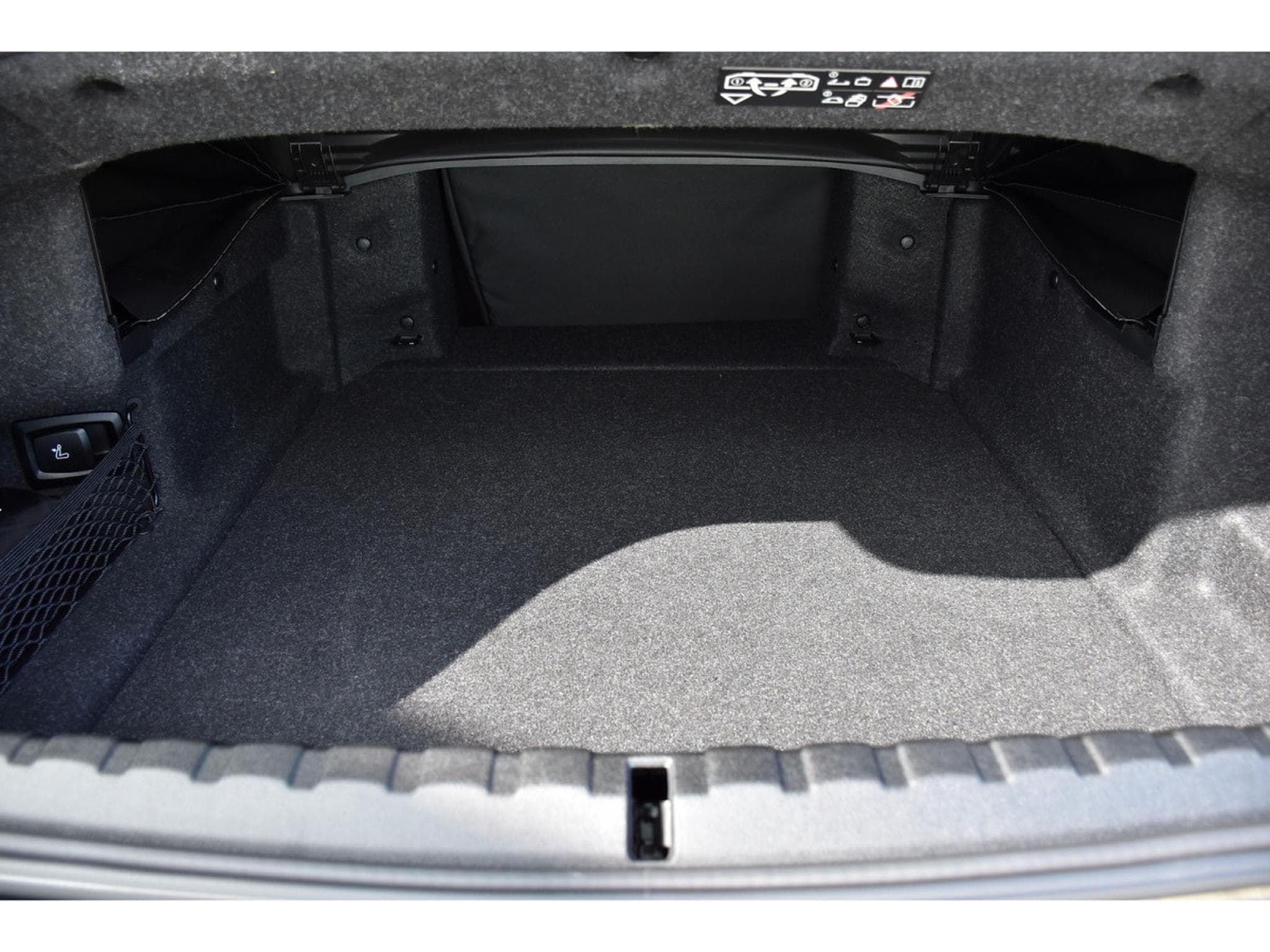 BMW M440 M440 iAS Cabrio CUIR HARMAN/KARDON CAM360 CHFF NUQUE 1° MAIN (2023) - Foto 24