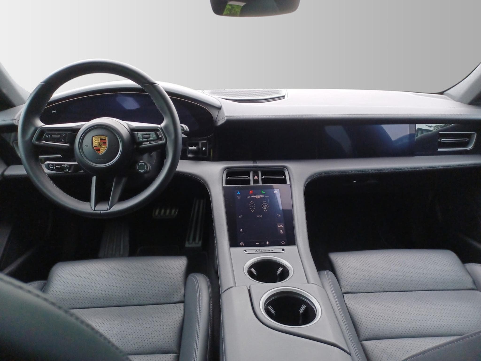 Porsche Taycan 4S Cross Turismo (2025) - Photo 9