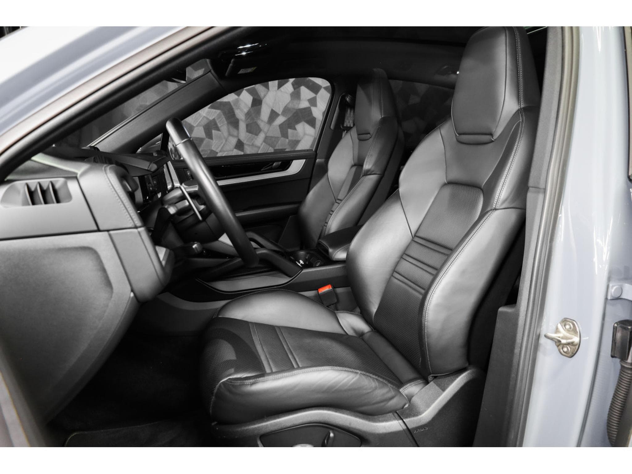 Porsche Cayenne S Coupé - ARCTIC GREY (2023) - Photo 9