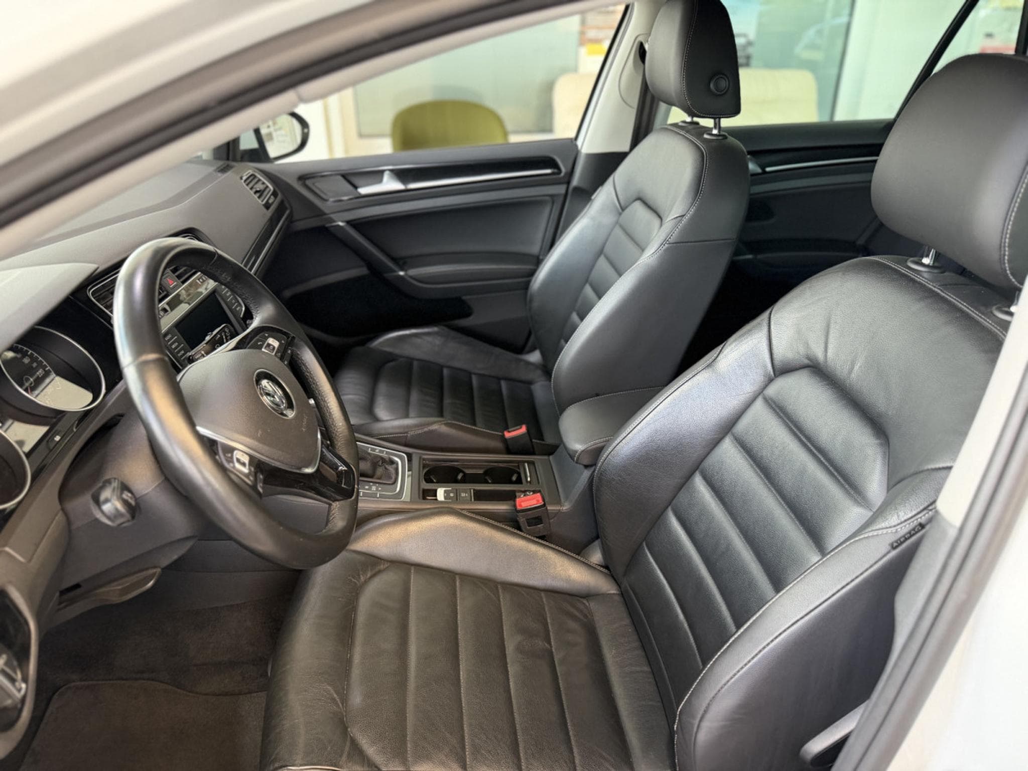 VW Golf 1.4  150 PS BLUEMOTION (2016) - Photo 6