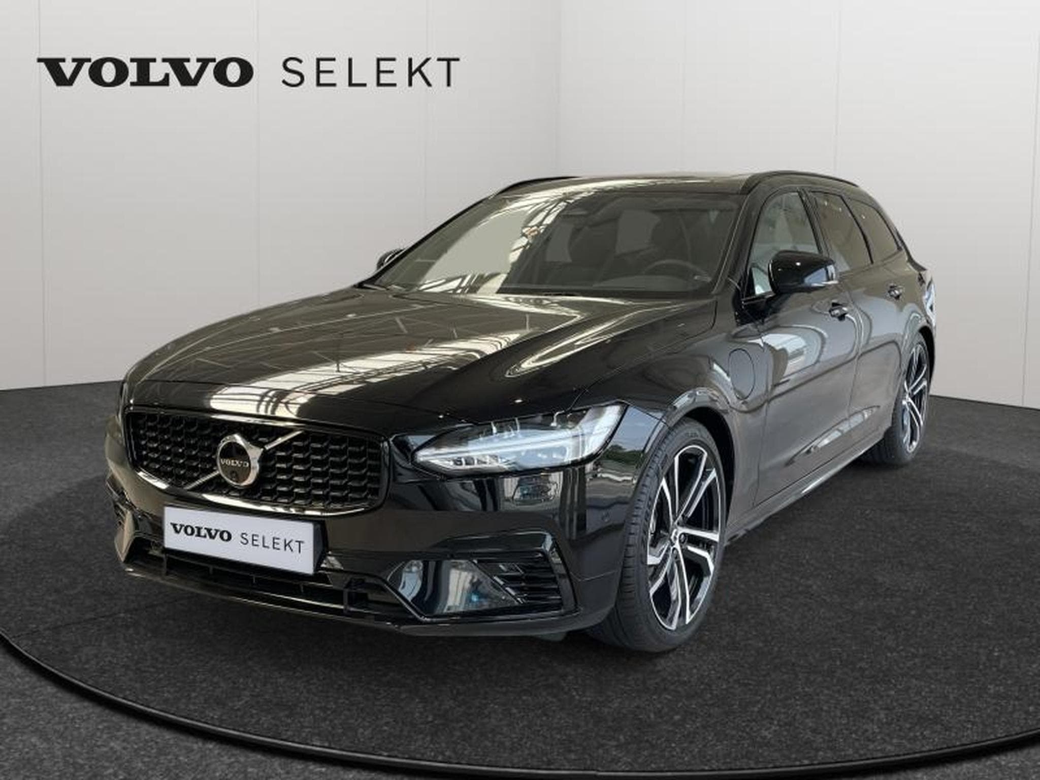 Volvo V90 Ultra Dark T6 Plug-in Hybride (1970) - Photo 1