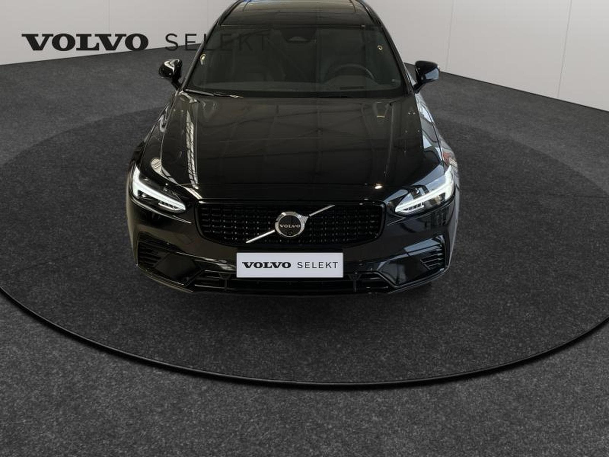 Volvo V90 Ultra Dark T6 Plug-in Hybride (1970) - Photo 9