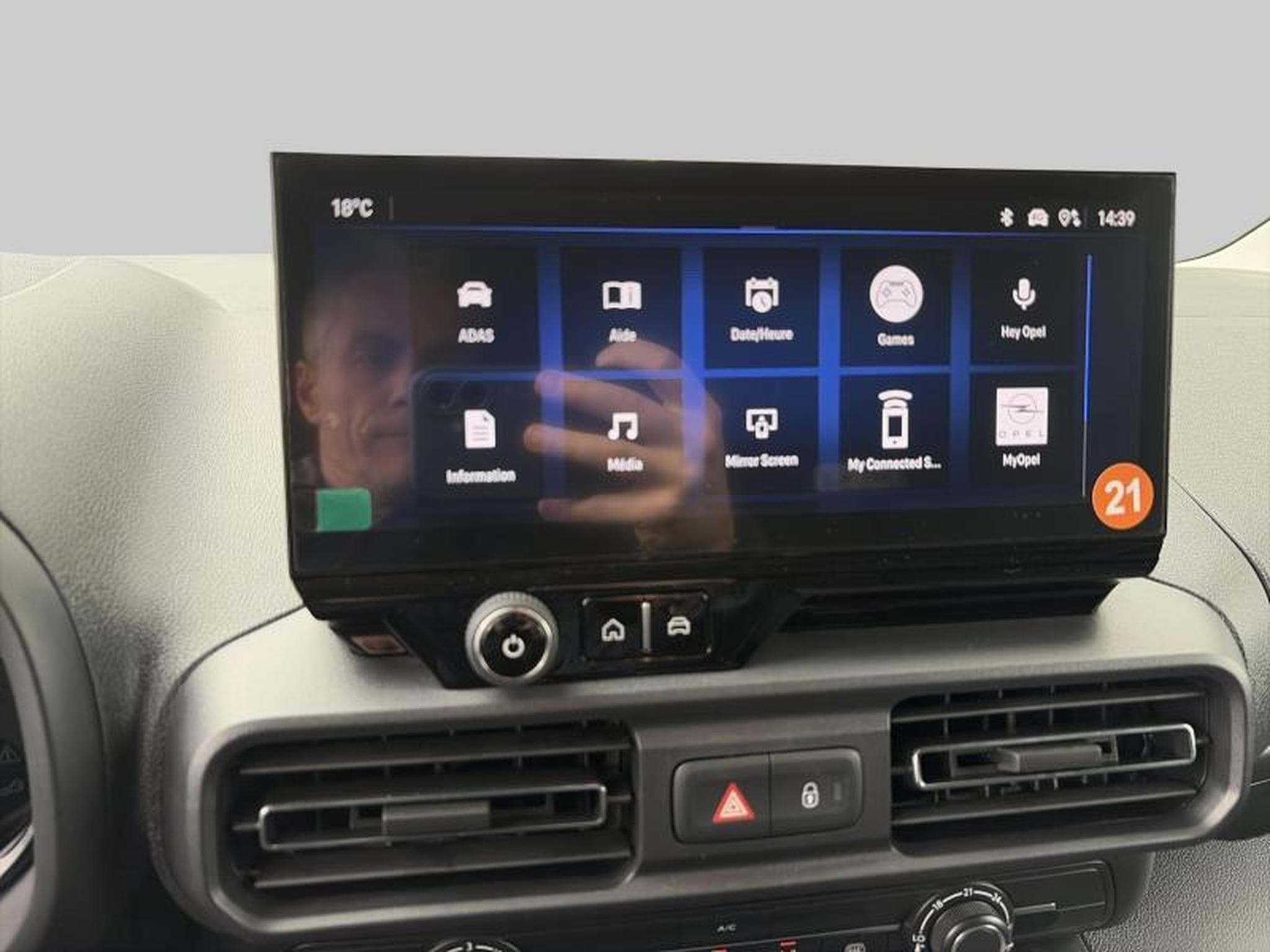 Opel Combo Cargo (2025) - Photo 17