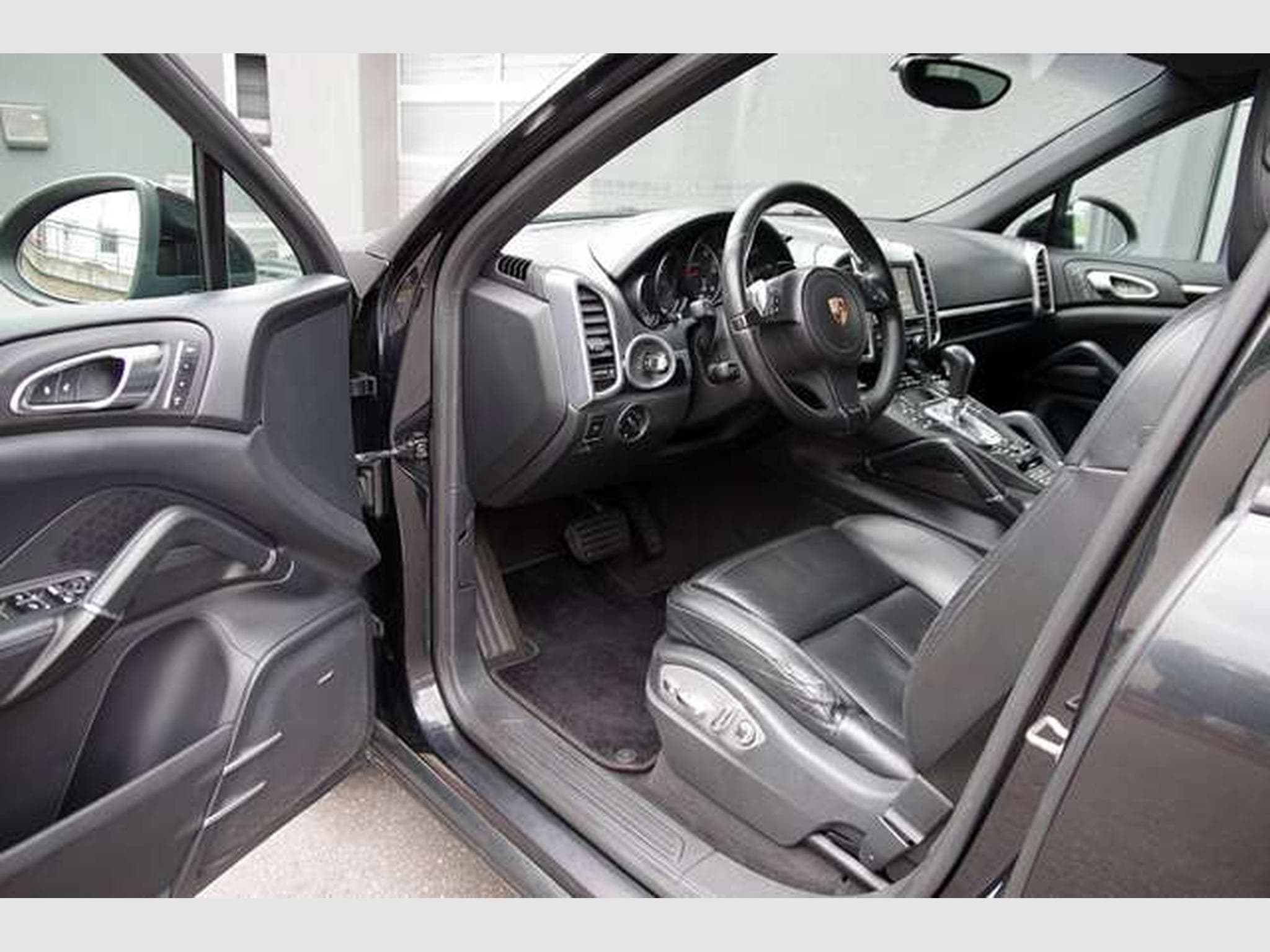 Porsche Cayenne Cayenne Diesel*Luft,ACC,BOSE,Pano,Kamera,14-Wege (2013) - Foto 5