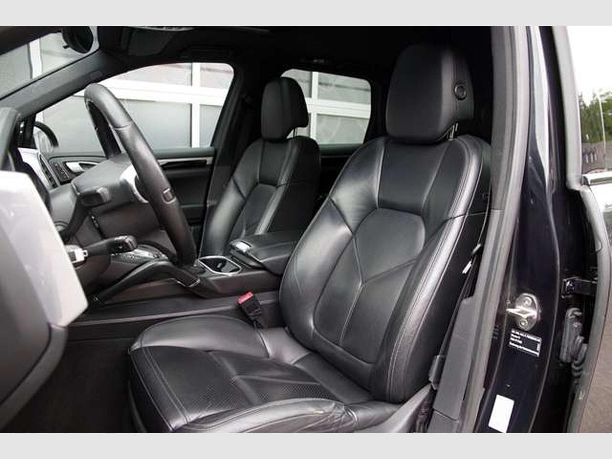 Porsche Cayenne Cayenne Diesel*Luft,ACC,BOSE,Pano,Kamera,14-Wege (2013) - Foto 6