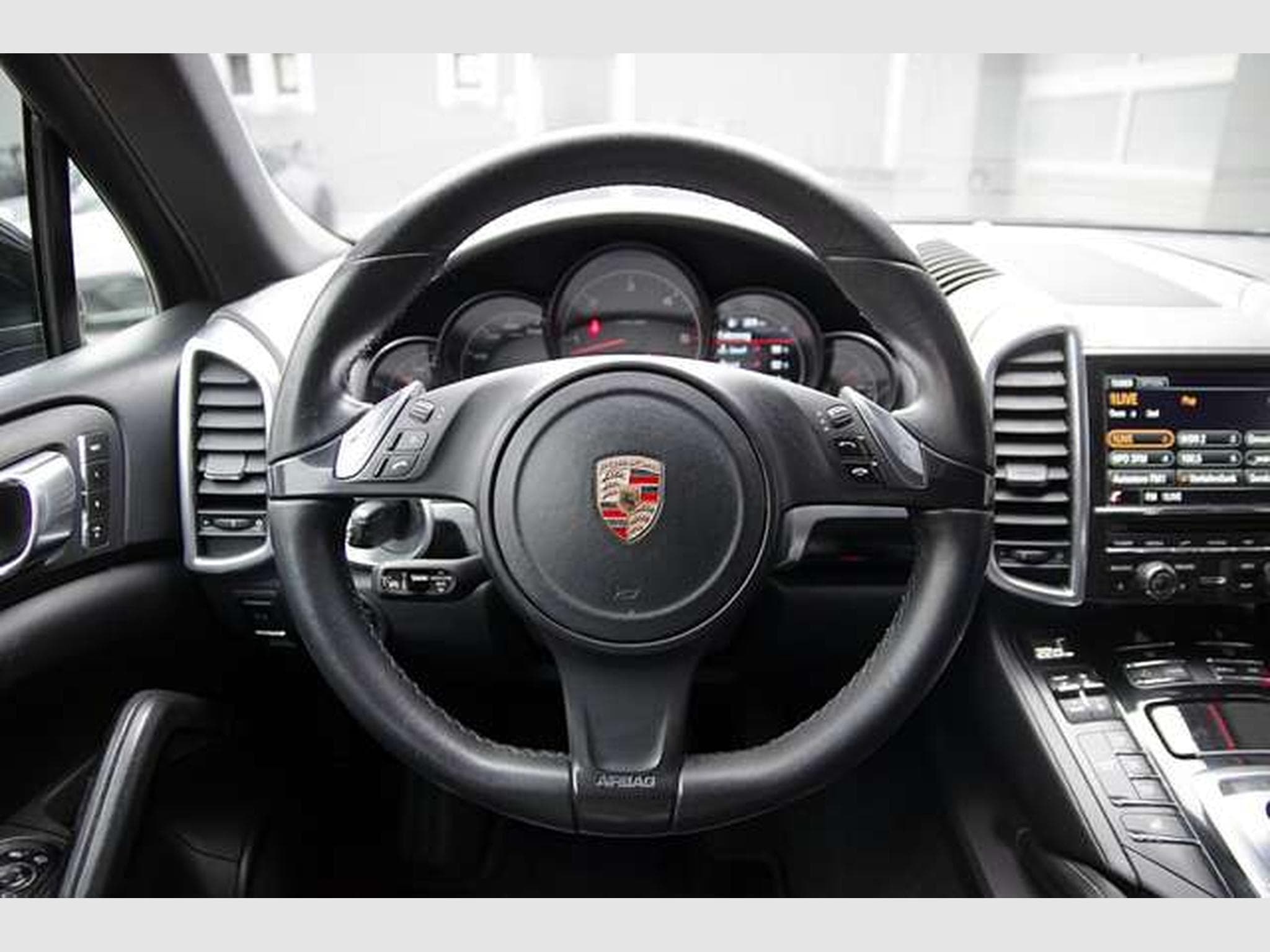 Porsche Cayenne Cayenne Diesel*Luft,ACC,BOSE,Pano,Kamera,14-Wege (2013) - Foto 9