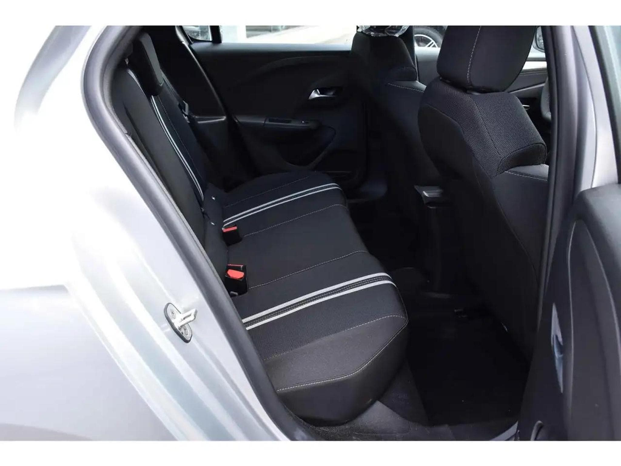 Opel Corsa (2025) - Photo 8