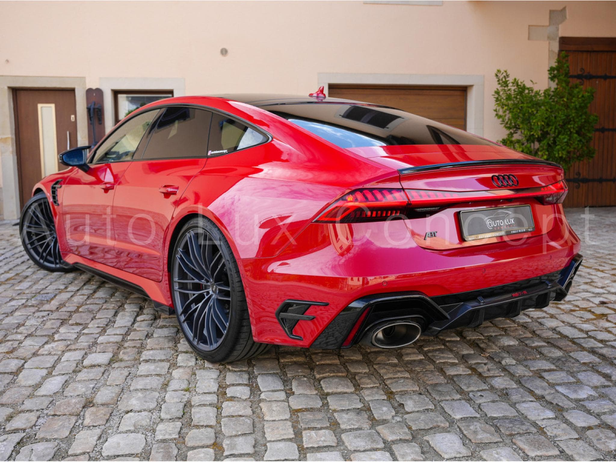 Audi RS7 R Sportback ABT 740 ch 1 of 125 (2019) - Photo 4