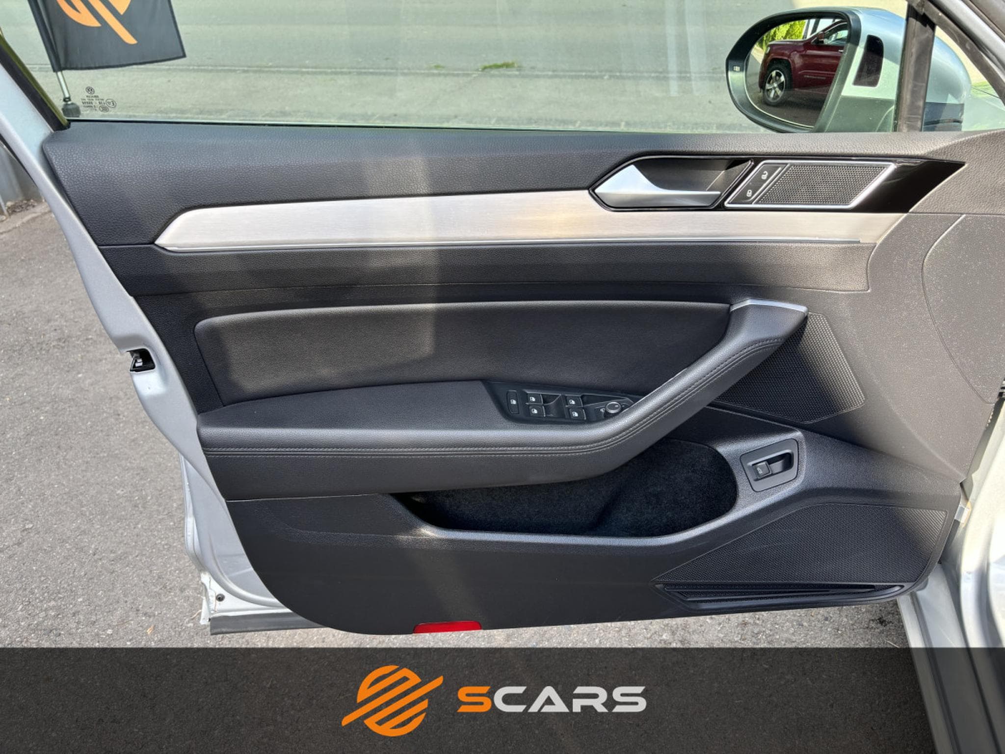 VW Passat B8 2.0 Tdi DSG 150cv (2017) - Photo 11