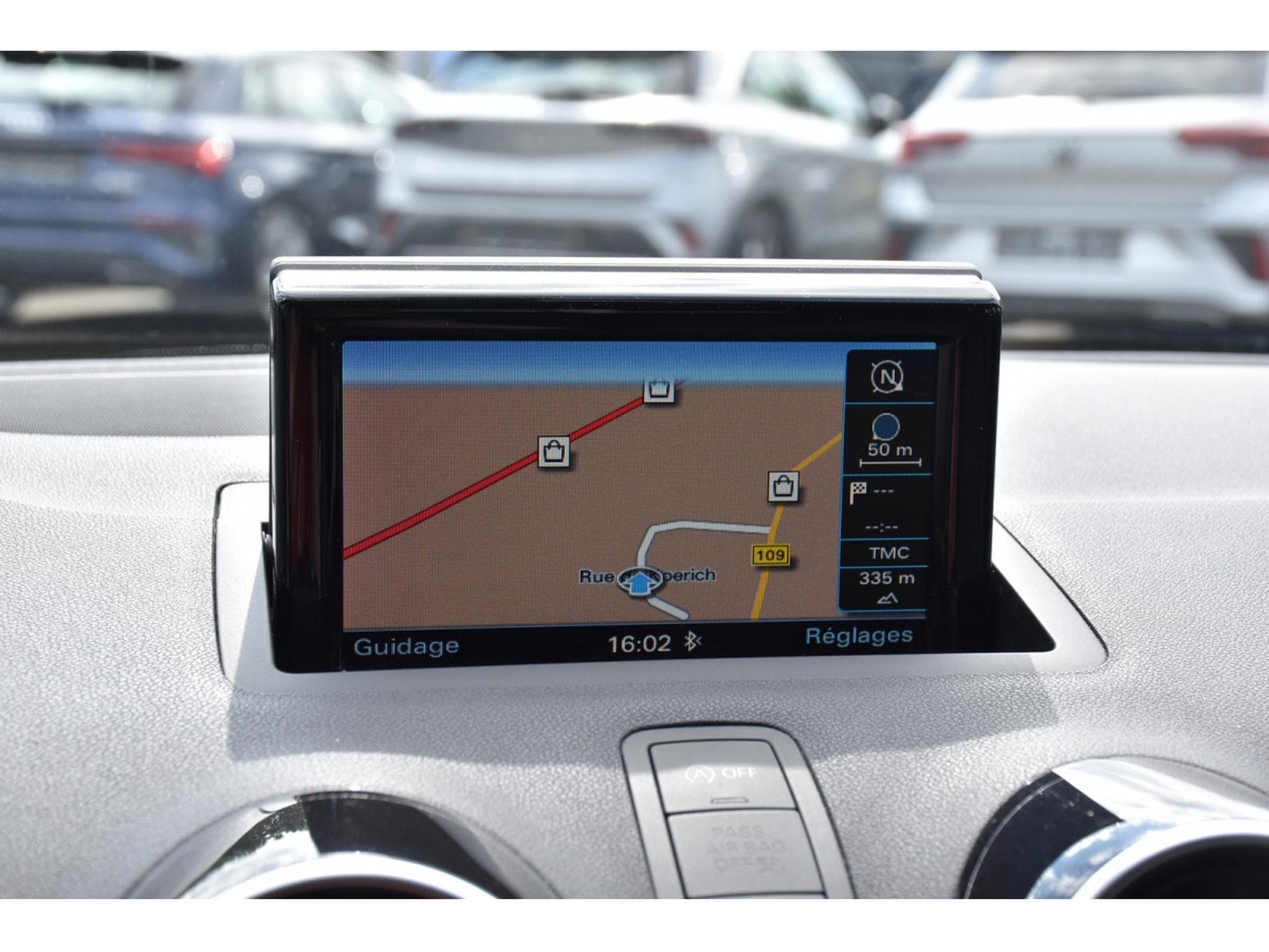 Audi A1 Sportback 1.4 TFSI Sport GPS XENON 1° MAIN CARNET (2015) - Photo 10