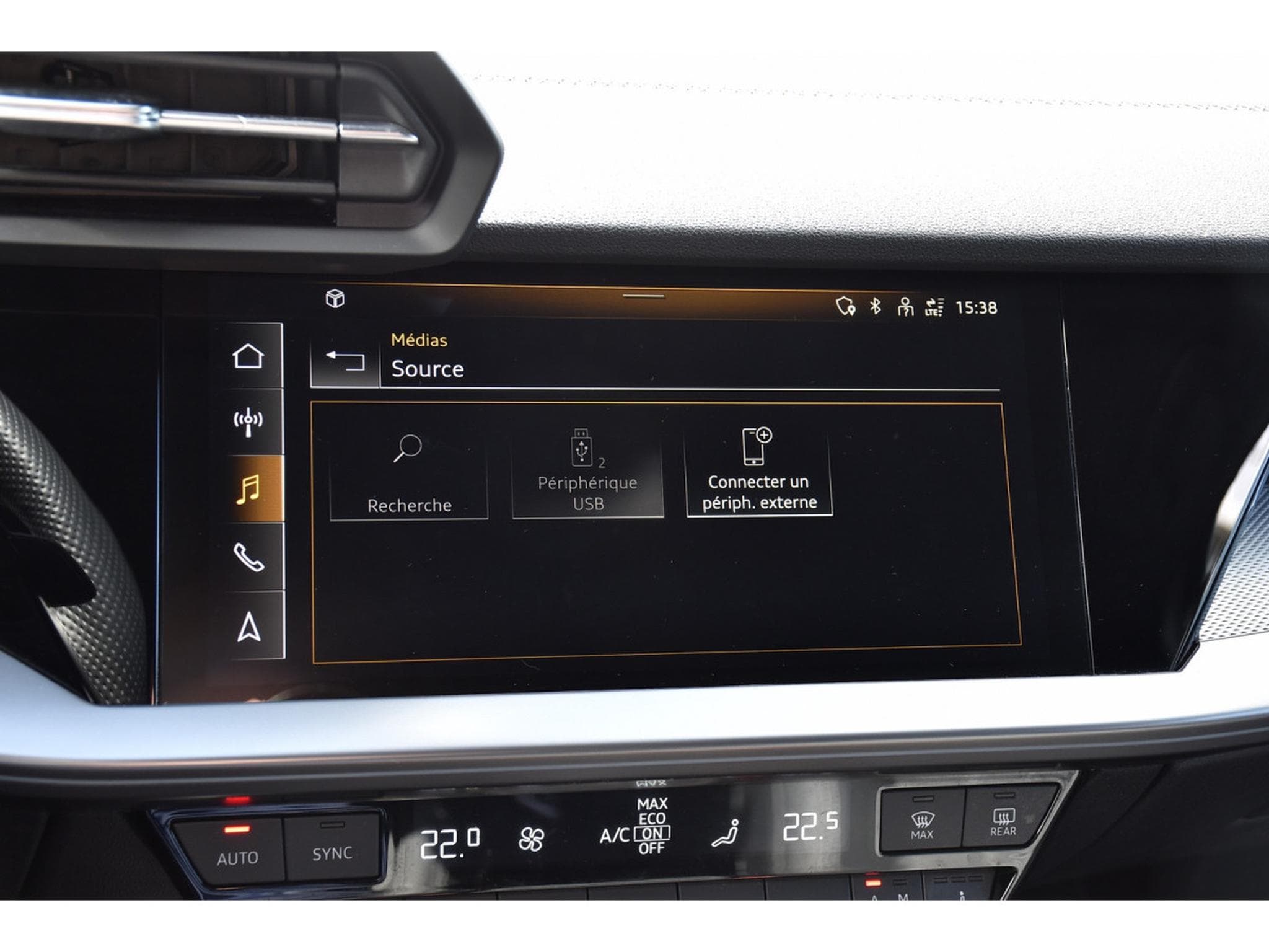 Audi A3 Sportback 40 TFSIe PHEV  S-Line S-Tronic CUIR ACC KEYLESS (2023) - Photo 11