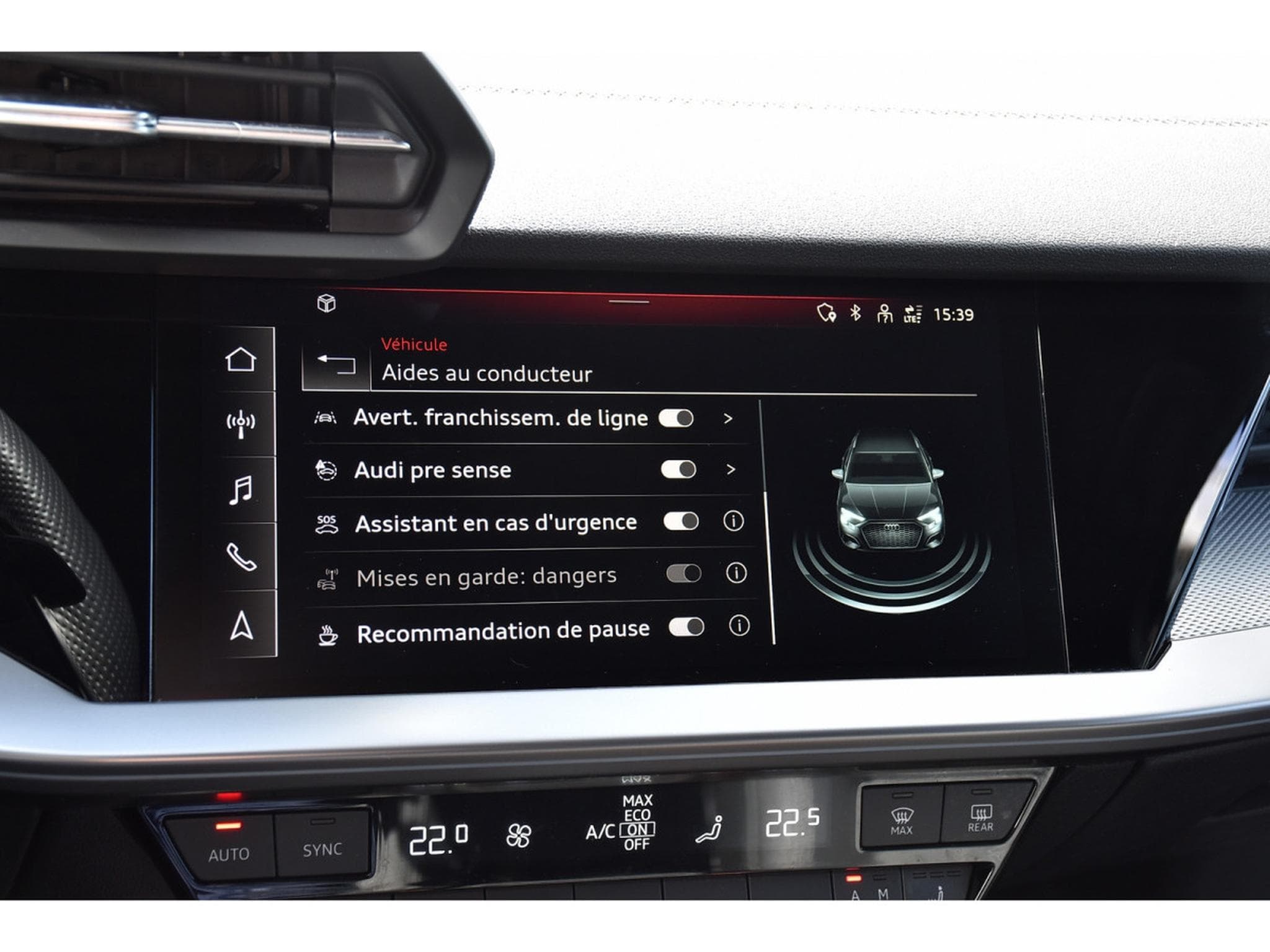 Audi A3 Sportback 40 TFSIe PHEV  S-Line S-Tronic CUIR ACC KEYLESS (2023) - Photo 14