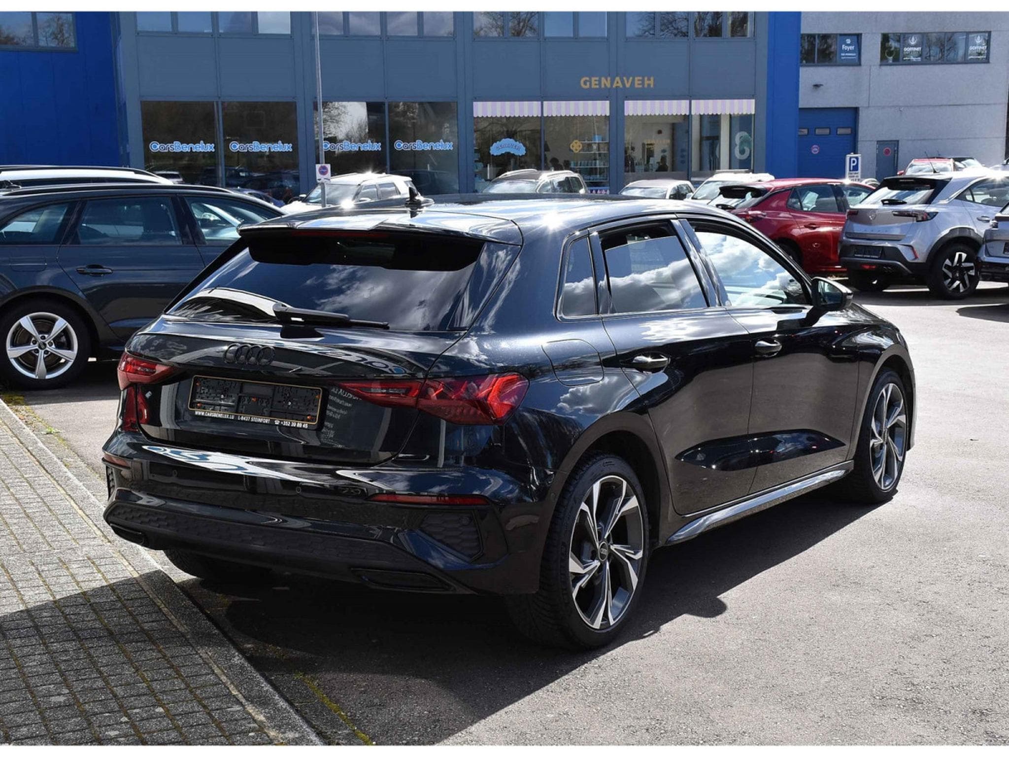 Audi A3 Sportback 40 TFSIe PHEV  S-Line S-Tronic CUIR ACC KEYLESS (2023) - Photo 4