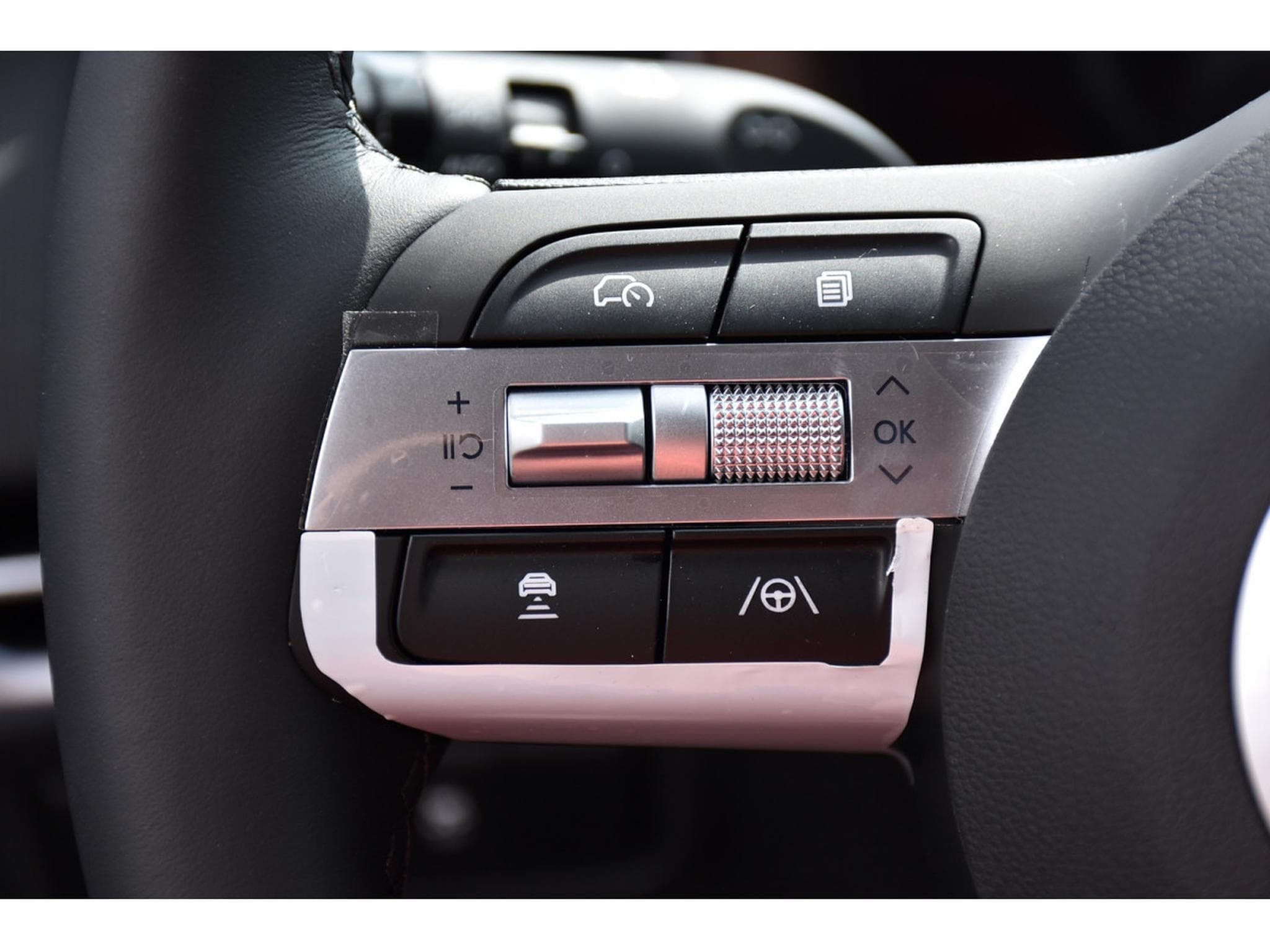 Hyundai Tucson 1.6 T-GDI Feel 7DCT ACC LANE SIDE GPS KEYLESS NEUF (2026) - Photo 21