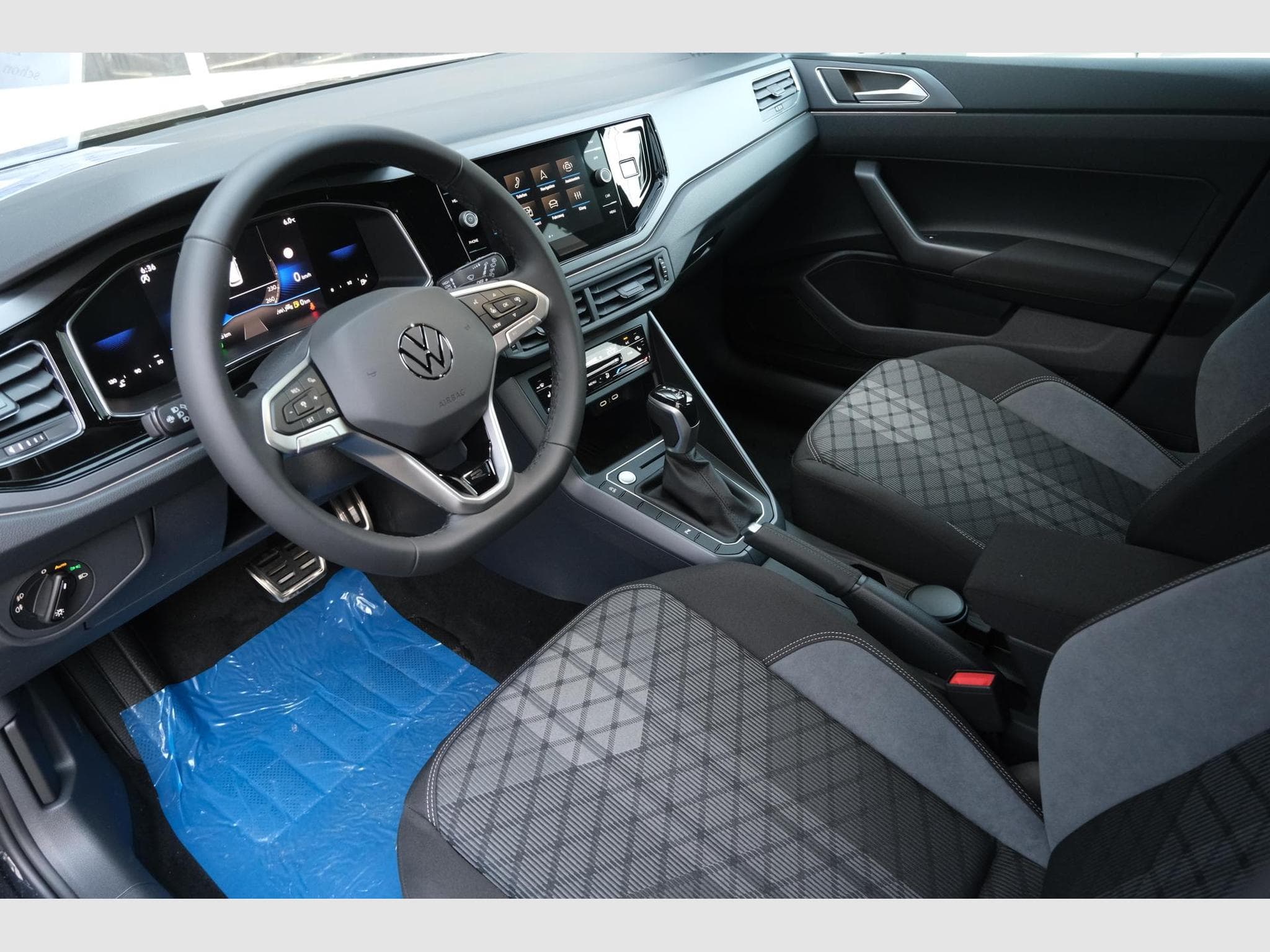 VW Taigo 1.0 TSI DSG (2026) - Photo 12