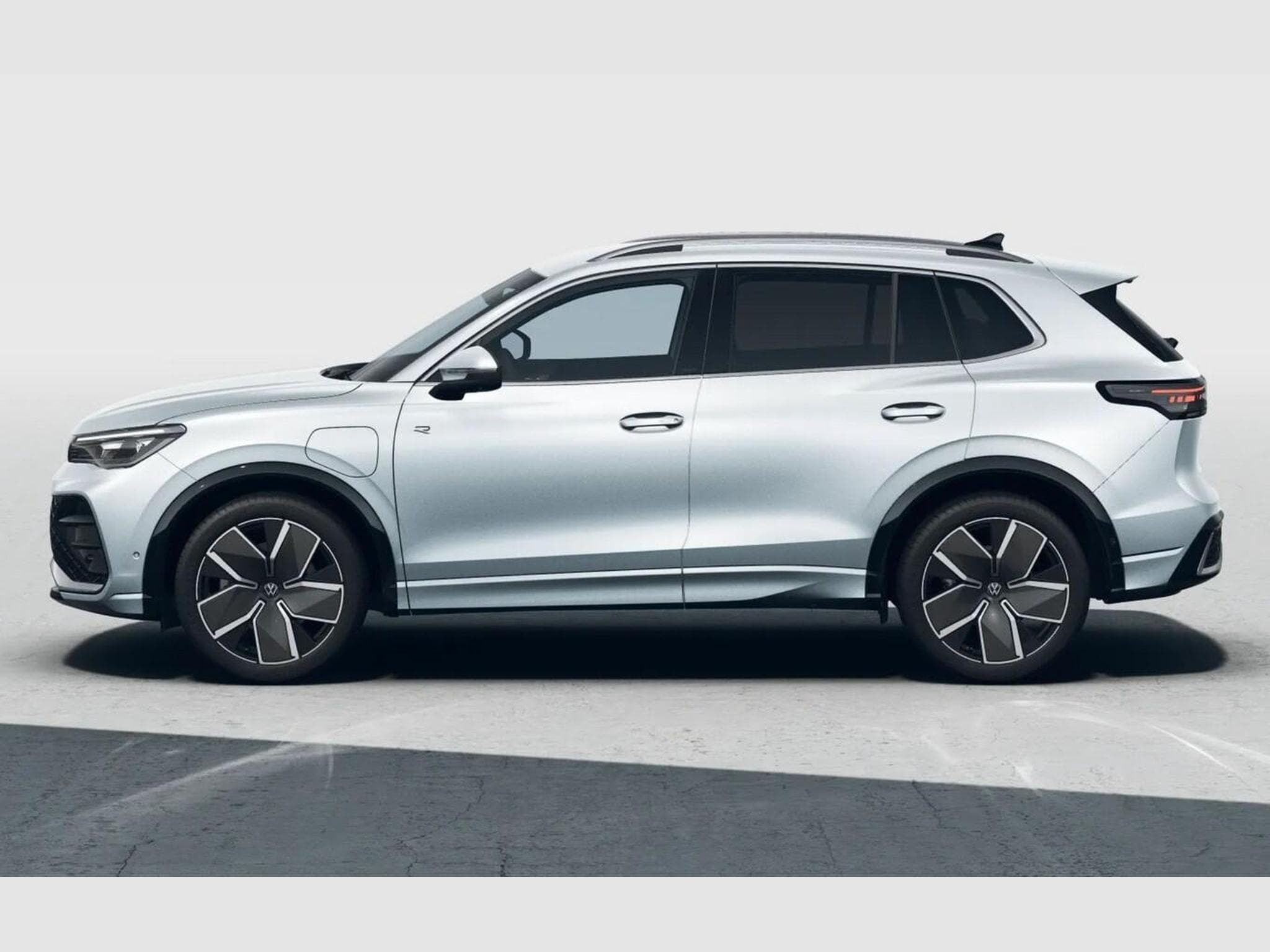 VW Tiguan R-Line (2026) - Photo 2