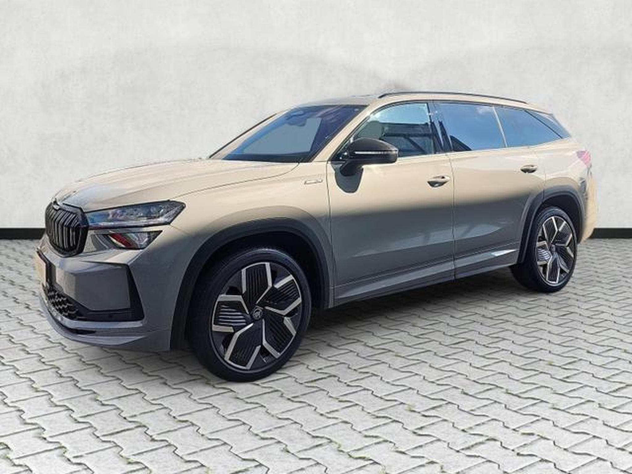 Skoda Kodiaq 1.5 TSI mHEV 110 kW Sportline (2026) - Foto 3