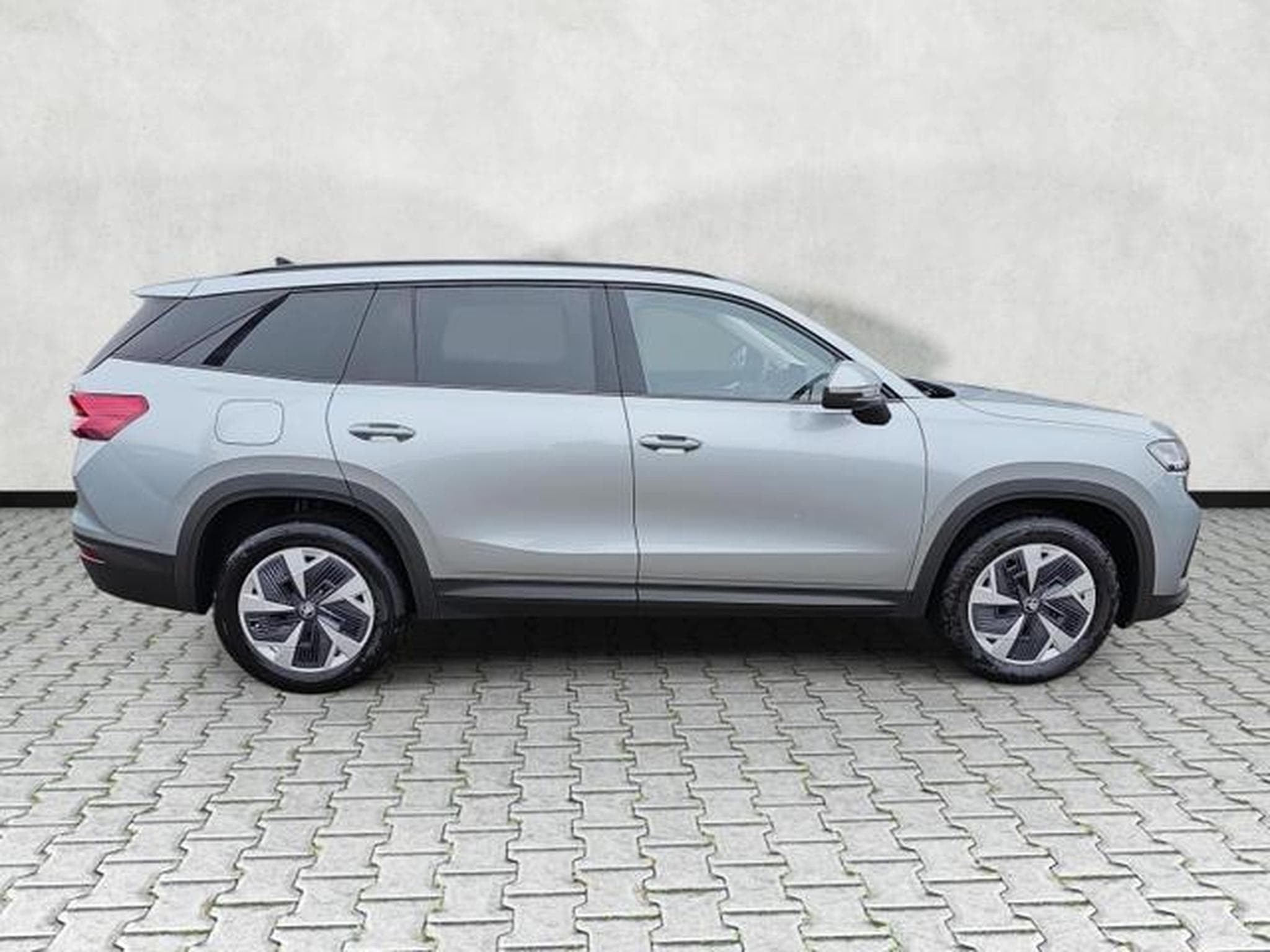 Skoda Kodiaq 1.5 TSI mHEV 110kW Selection (2026) - Photo 8