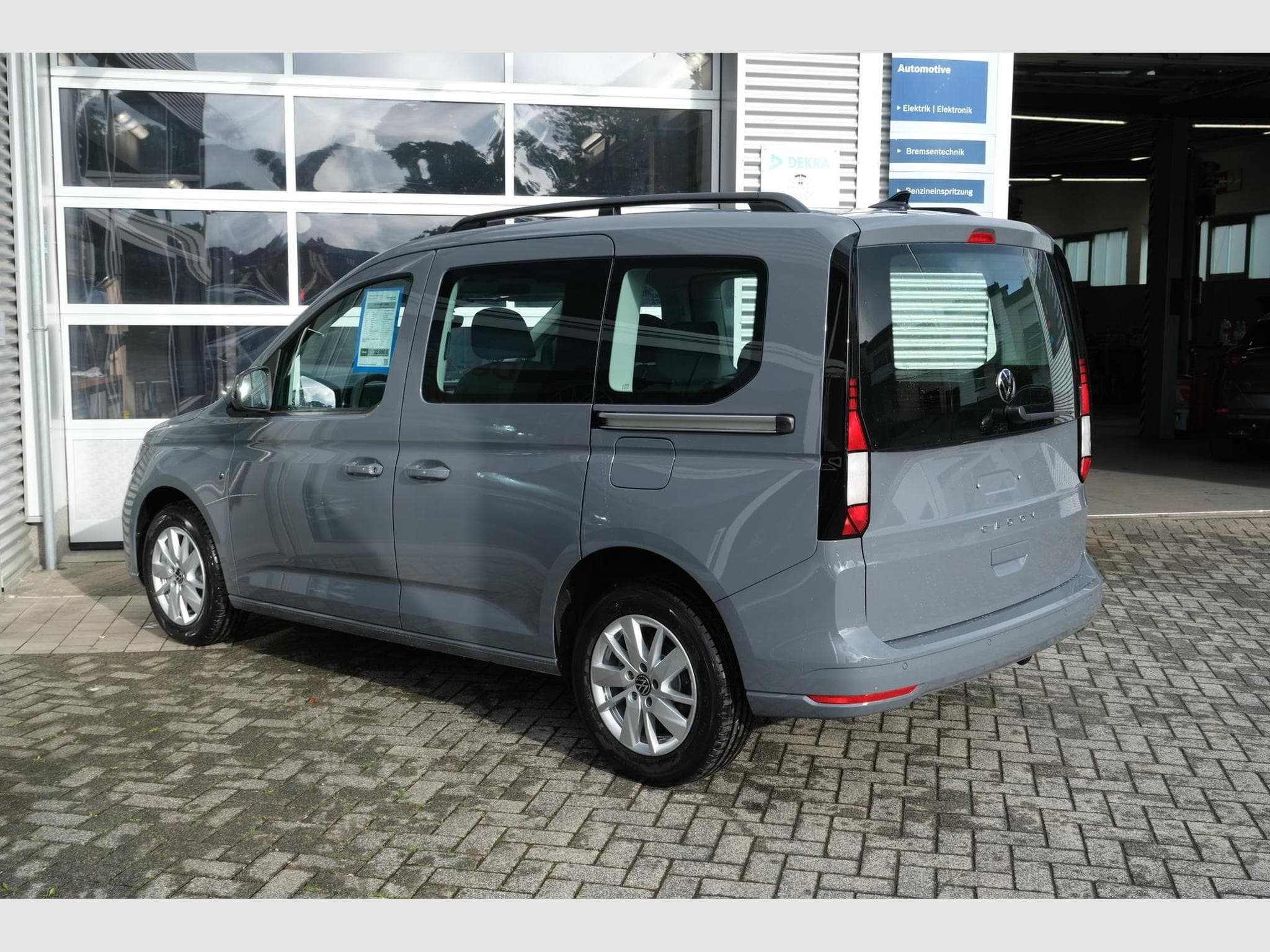 VW Caddy 1.5 TSI DSG (2026) - Photo 20