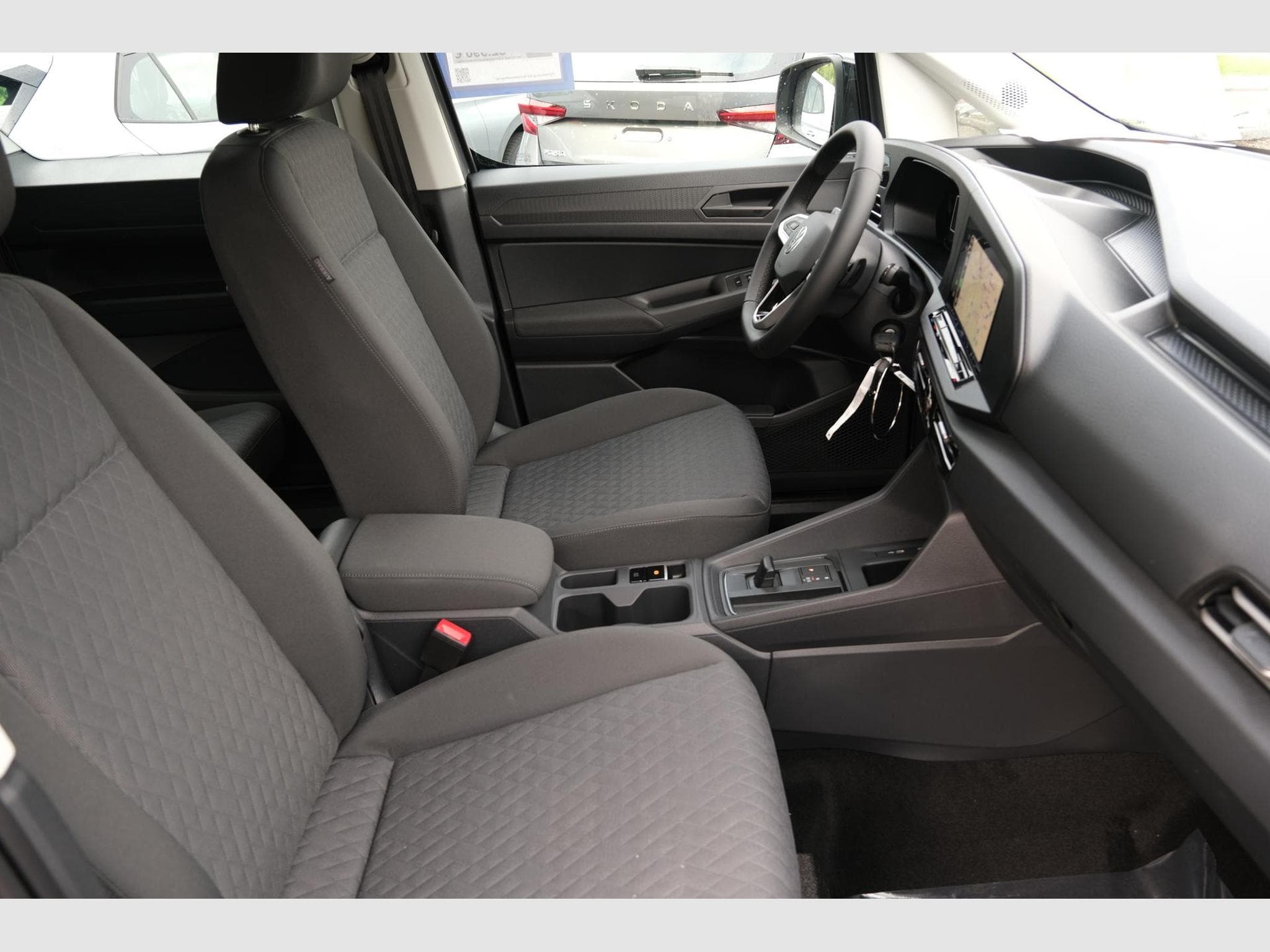VW Caddy 1.5 TSI DSG (2026) - Photo 23