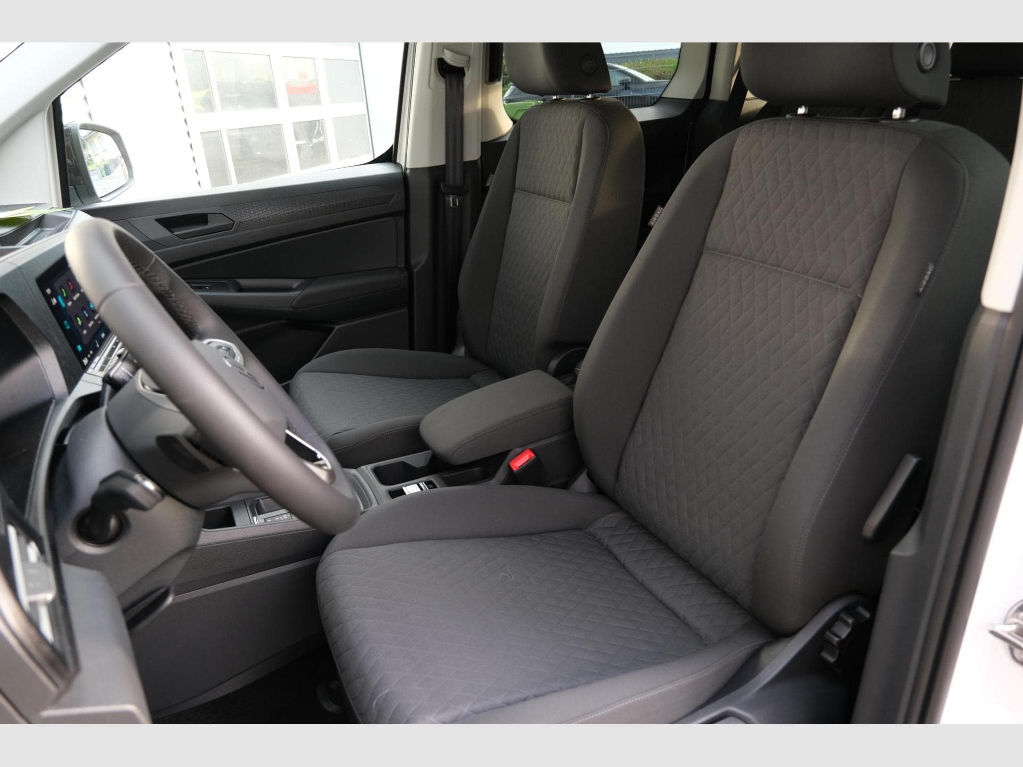 VW Caddy 1.5 TSI DSG (2026) - Foto 13