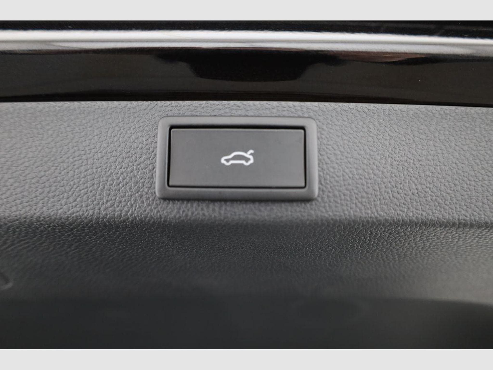 Skoda Karoq Sportline (2026) - Foto 14