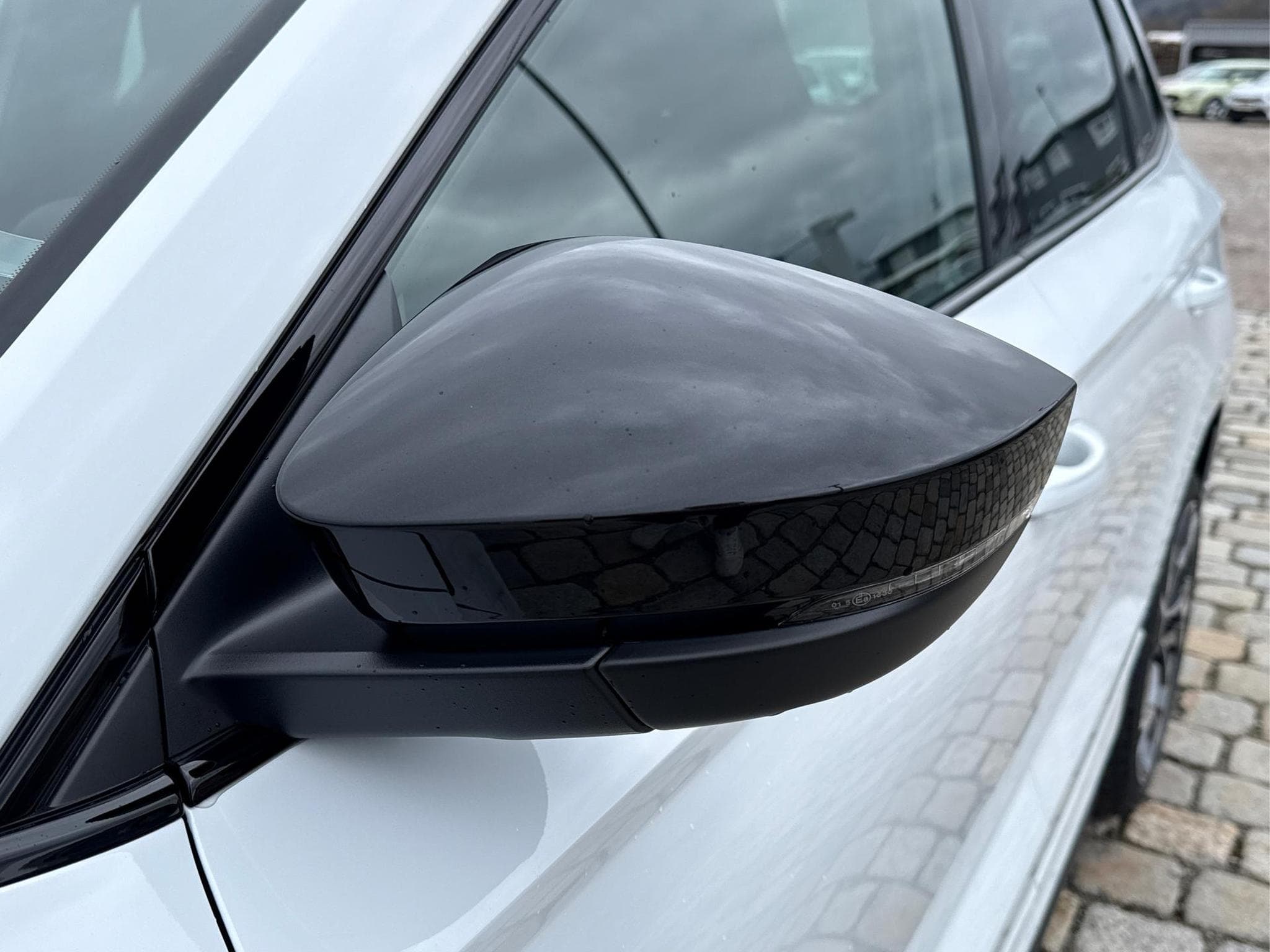 Skoda Karoq Sportline 1,5 TSI (2026) - Foto 20