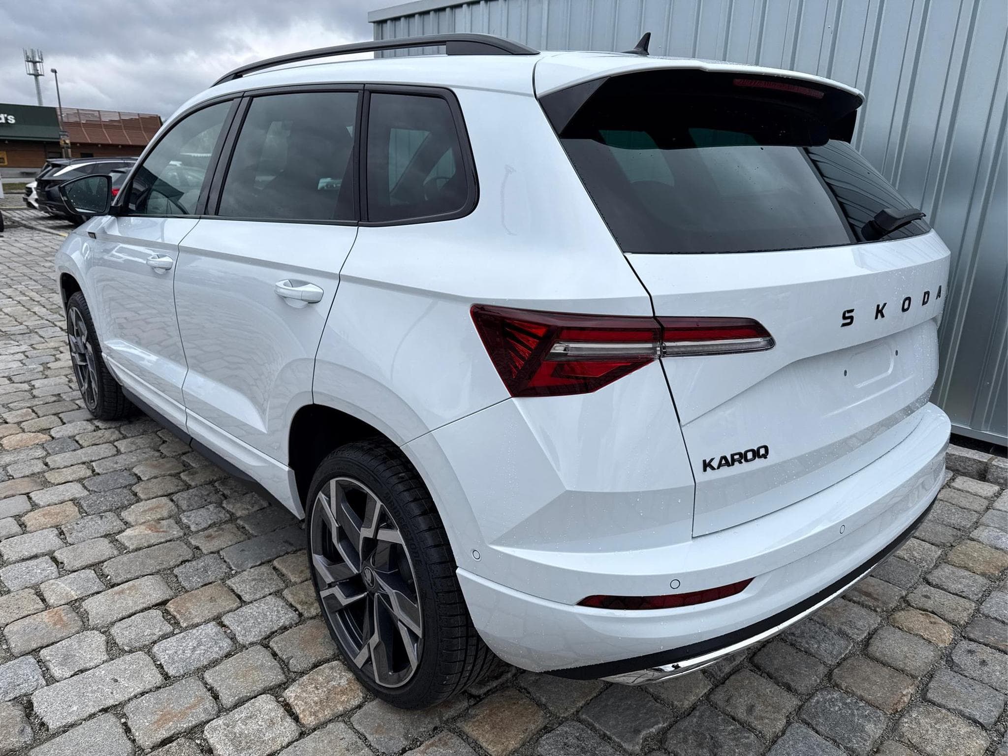 Skoda Karoq Sportline 1,5 TSI (2026) - Foto 4