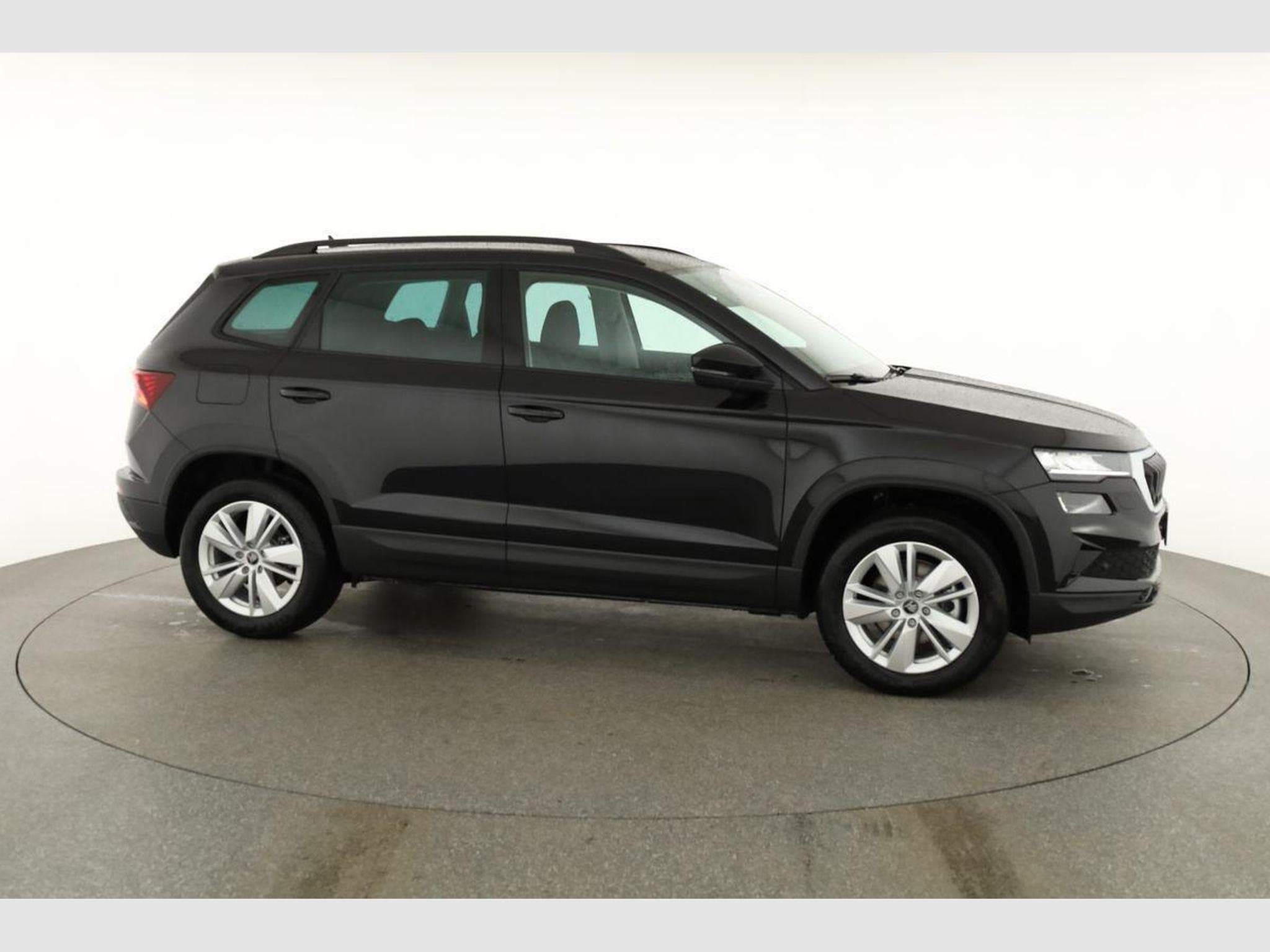 Skoda Karoq Selection 4x4 (2026) - Photo 24