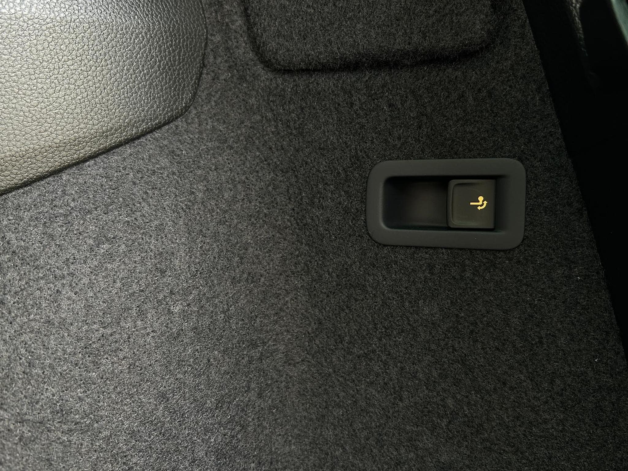 Skoda Karoq Extra Plus (2026) - Foto 17