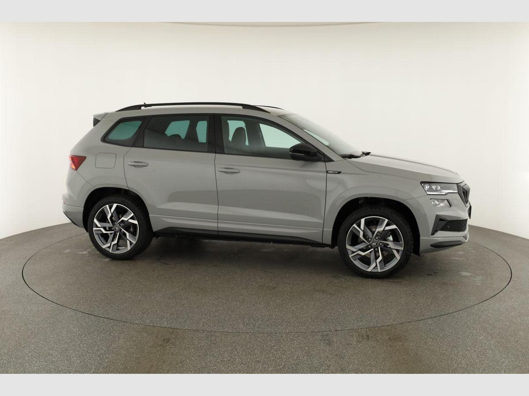 Skoda Karoq Sportline 4x4 (2026) - Foto 24