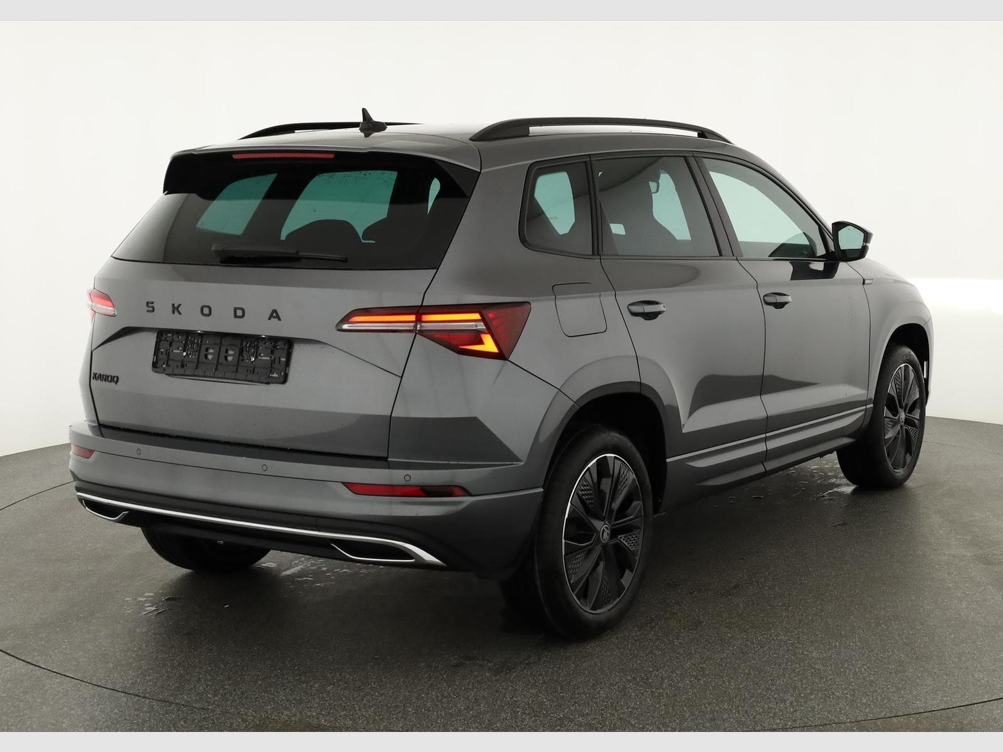 Skoda Karoq Sportline (2025) - Foto 2