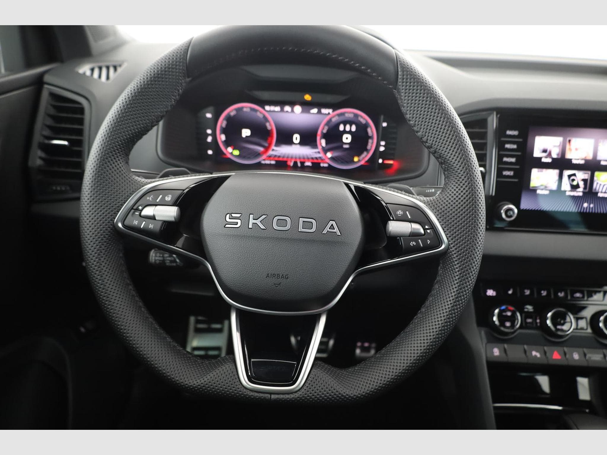 Skoda Karoq Sportline (2025) - Foto 5