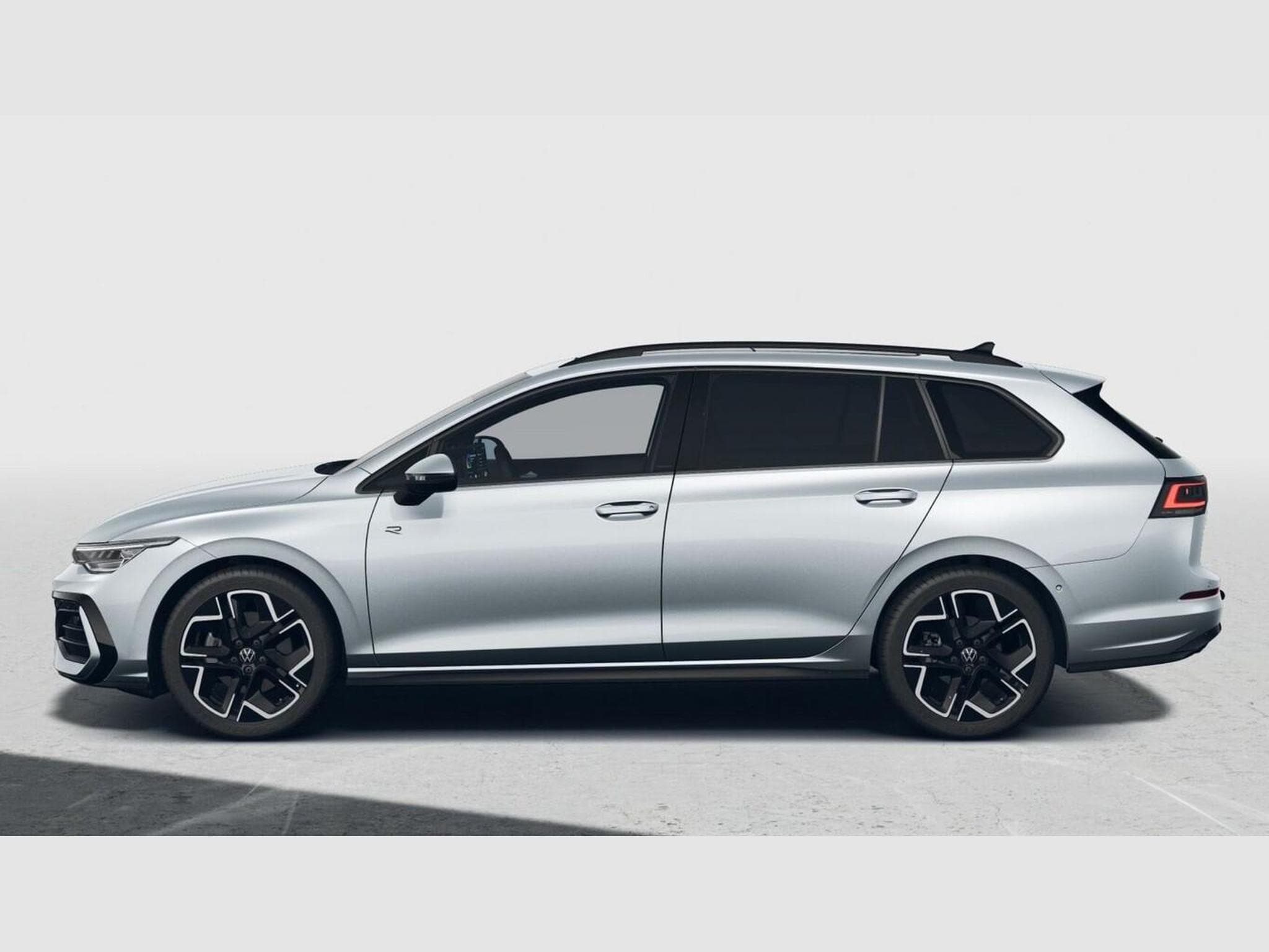 VW Golf Variant R-Line (2026) - Foto 2
