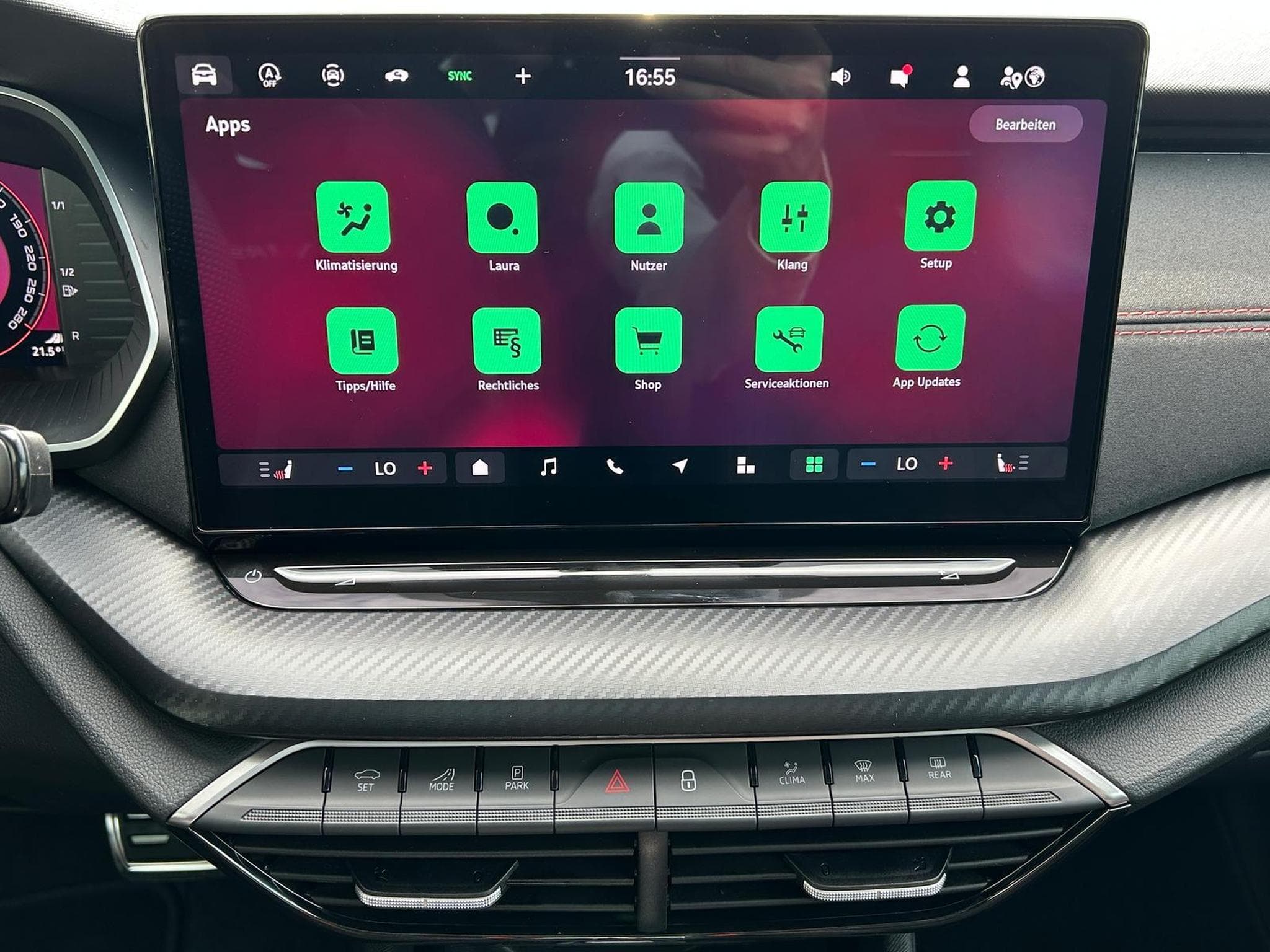 Skoda Octavia RS (2026) - Photo 10