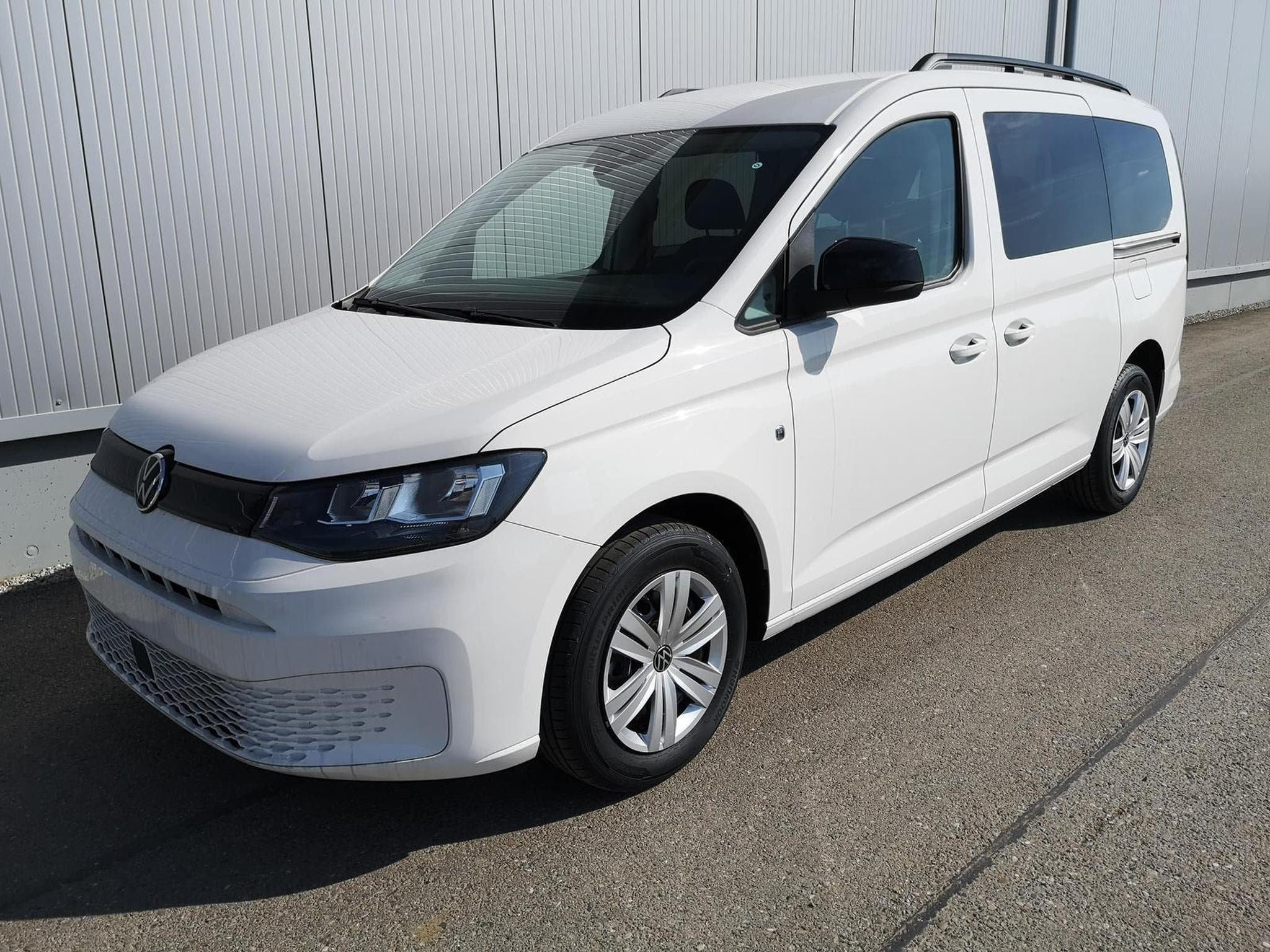 VW Caddy Basis (2026) - Photo 1