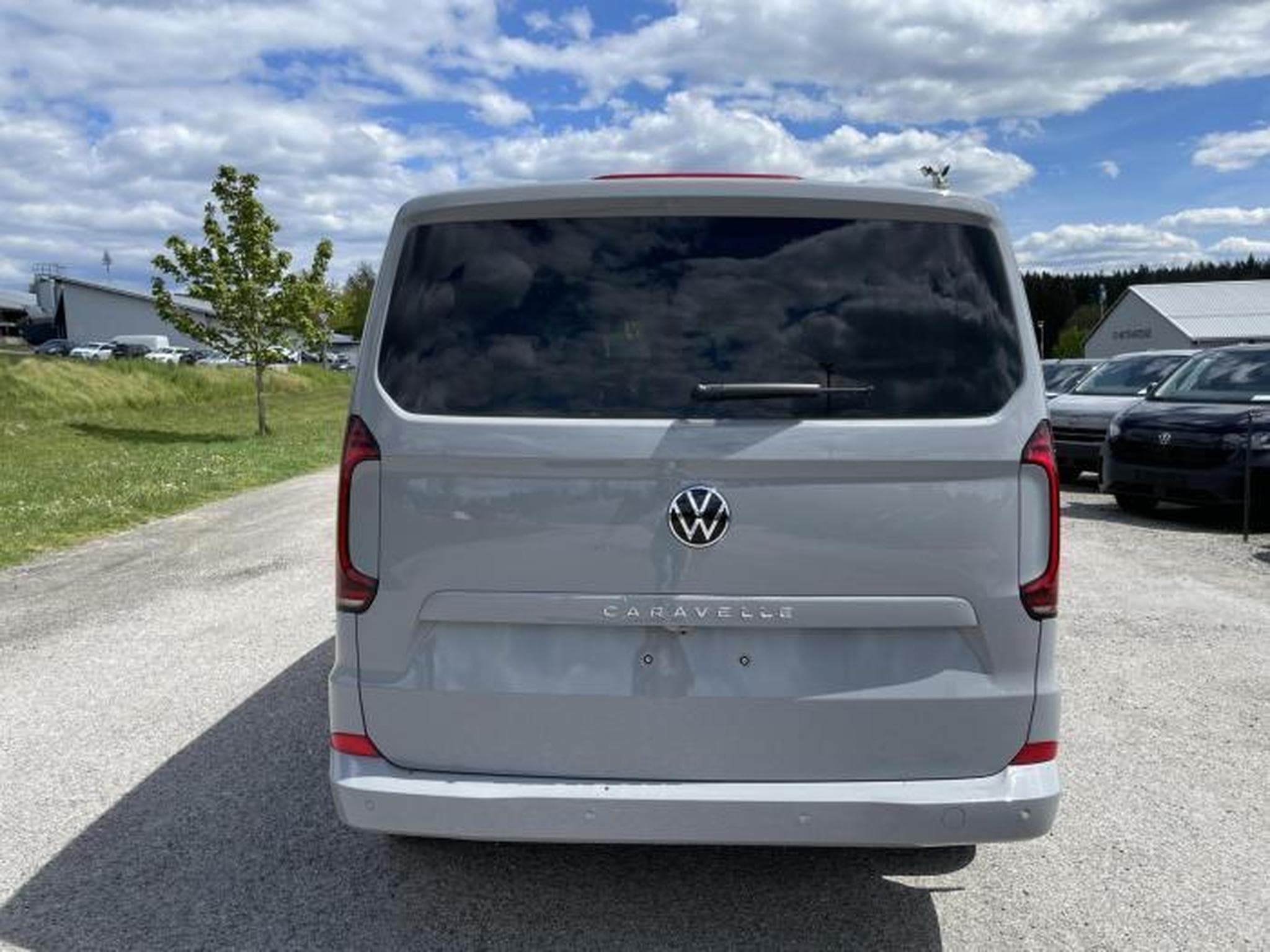 VW T7 Style KR 8 Sitzer (2026) - Photo 4