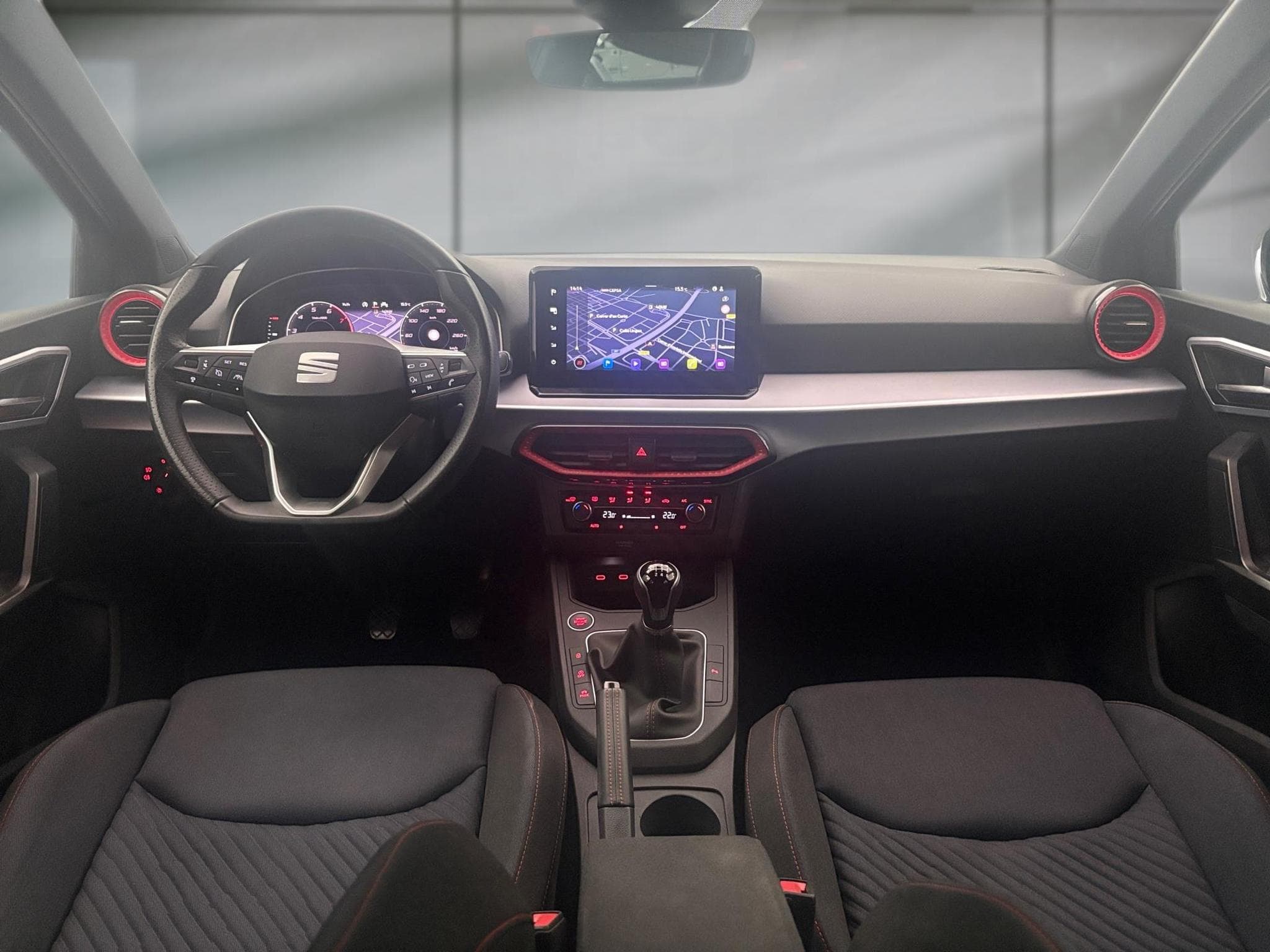Seat Ibiza -22% 1.0 TSI 115cv FR +GPS+CAM+FULL LED+Options (2025) - Photo 6