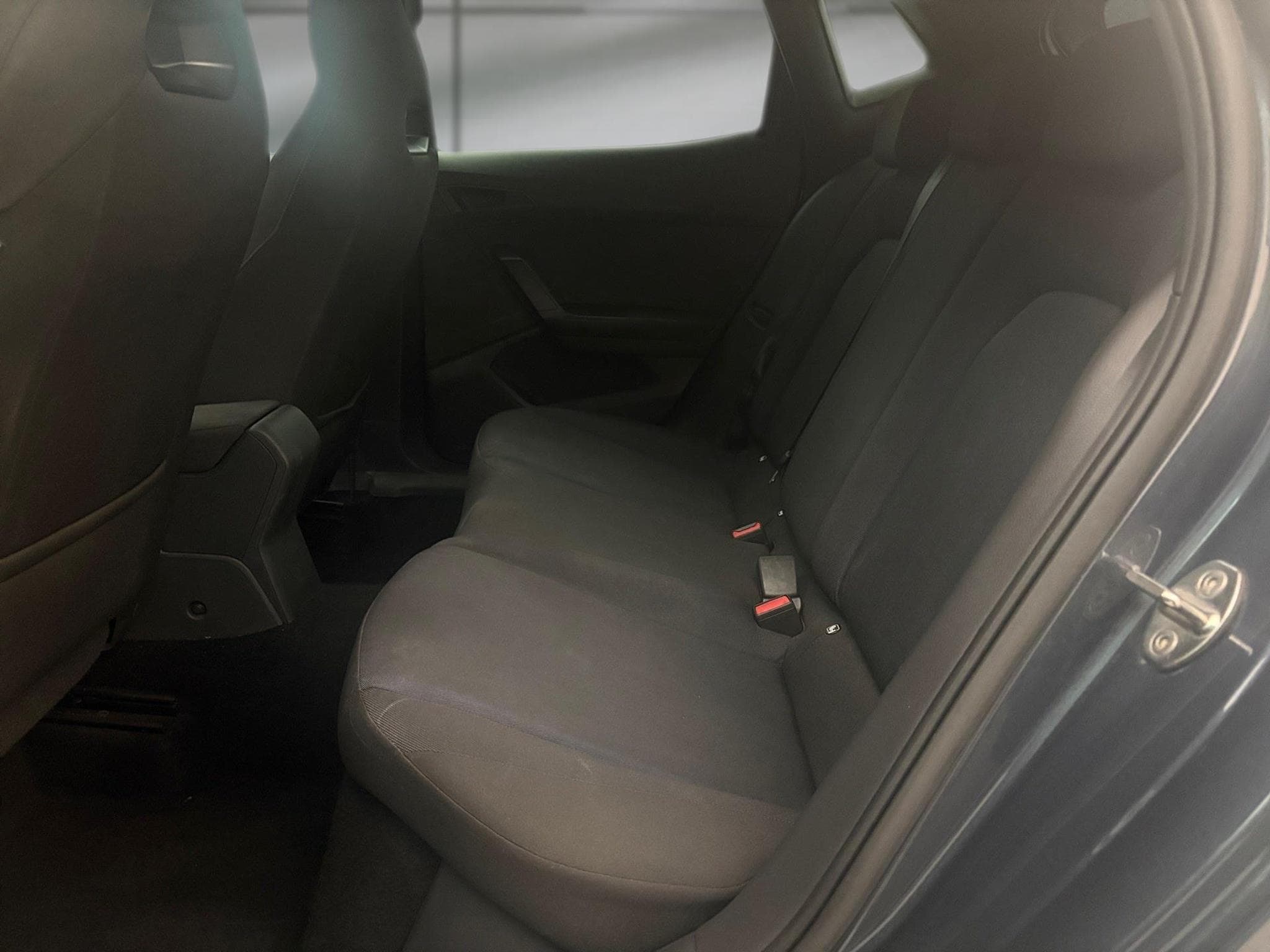 Seat Ibiza -22% 1.0 TSI 115cv FR +GPS+CAM+FULL LED+Options (2025) - Photo 8