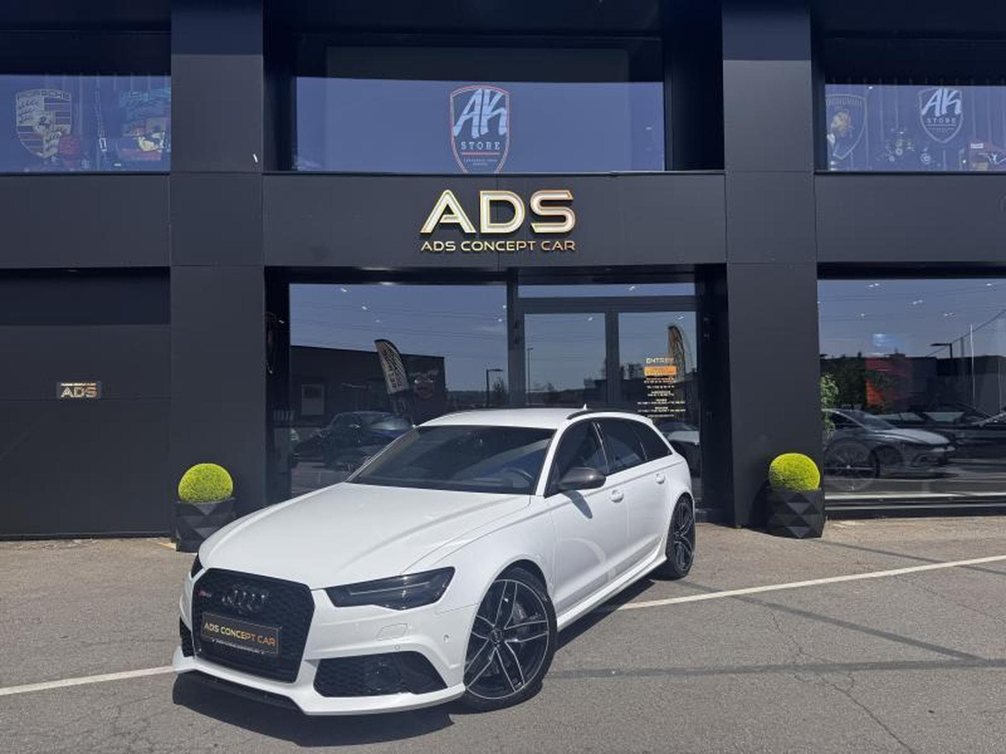 Audi RS6 Performance Exclusive Full+ (2016) - Photo 1